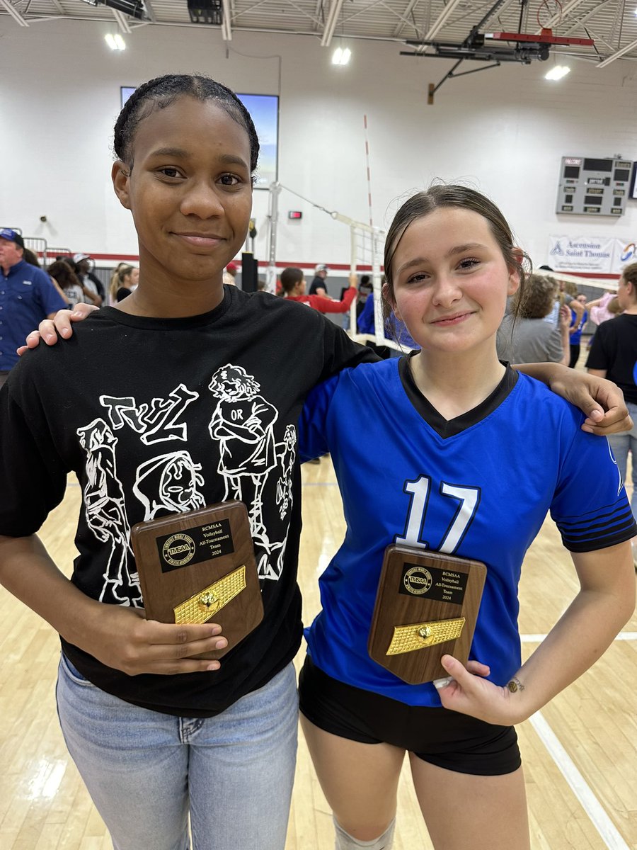 librarybloom's tweet photo. BD4L! Congratulations to previous Kittrell Students for earning All-Tournament awards for Volleyball tonight. Sophia Bloom and Gianni Milton 
@KittrellSchool @wbmsboro @Volleyball_RMS https://t.co/Kq6NtiUP4K