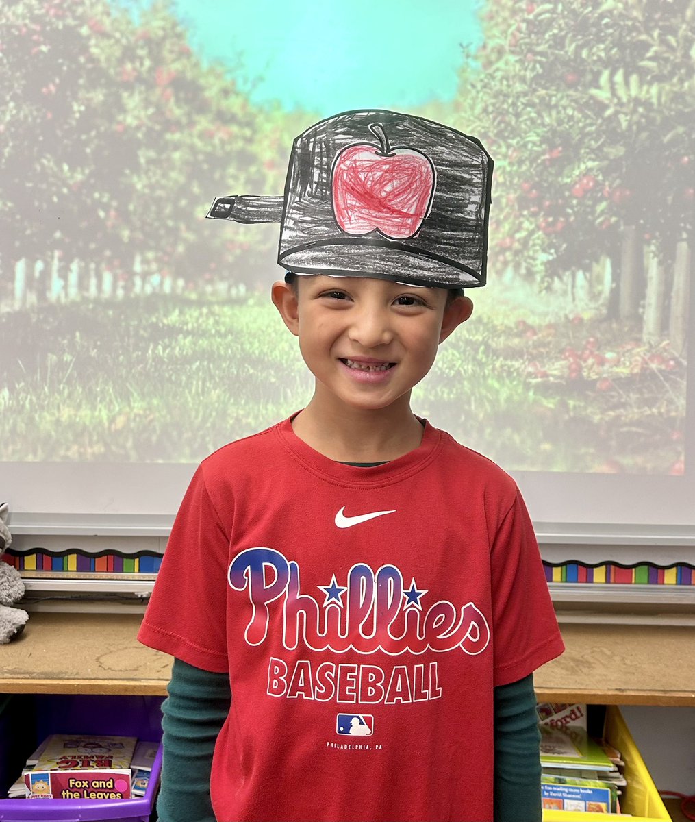 Today we celebrated Johnny Appleseed Day in 1st grade! We learned all about John Chapman and did various apple activities. Check out our apple writing and our craft!🍎 <a href="/RobertHunterES/">Robert Hunter</a>
