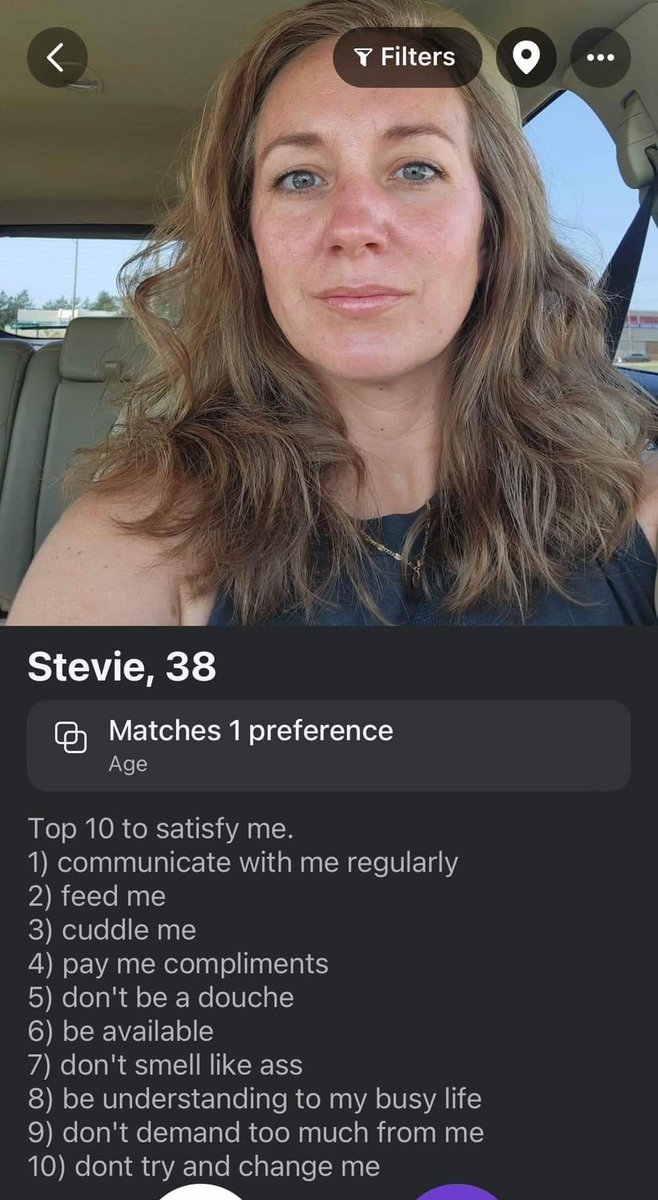 WomenBeingAwful's tweet image. Is she asking for too much? (Click to expand)