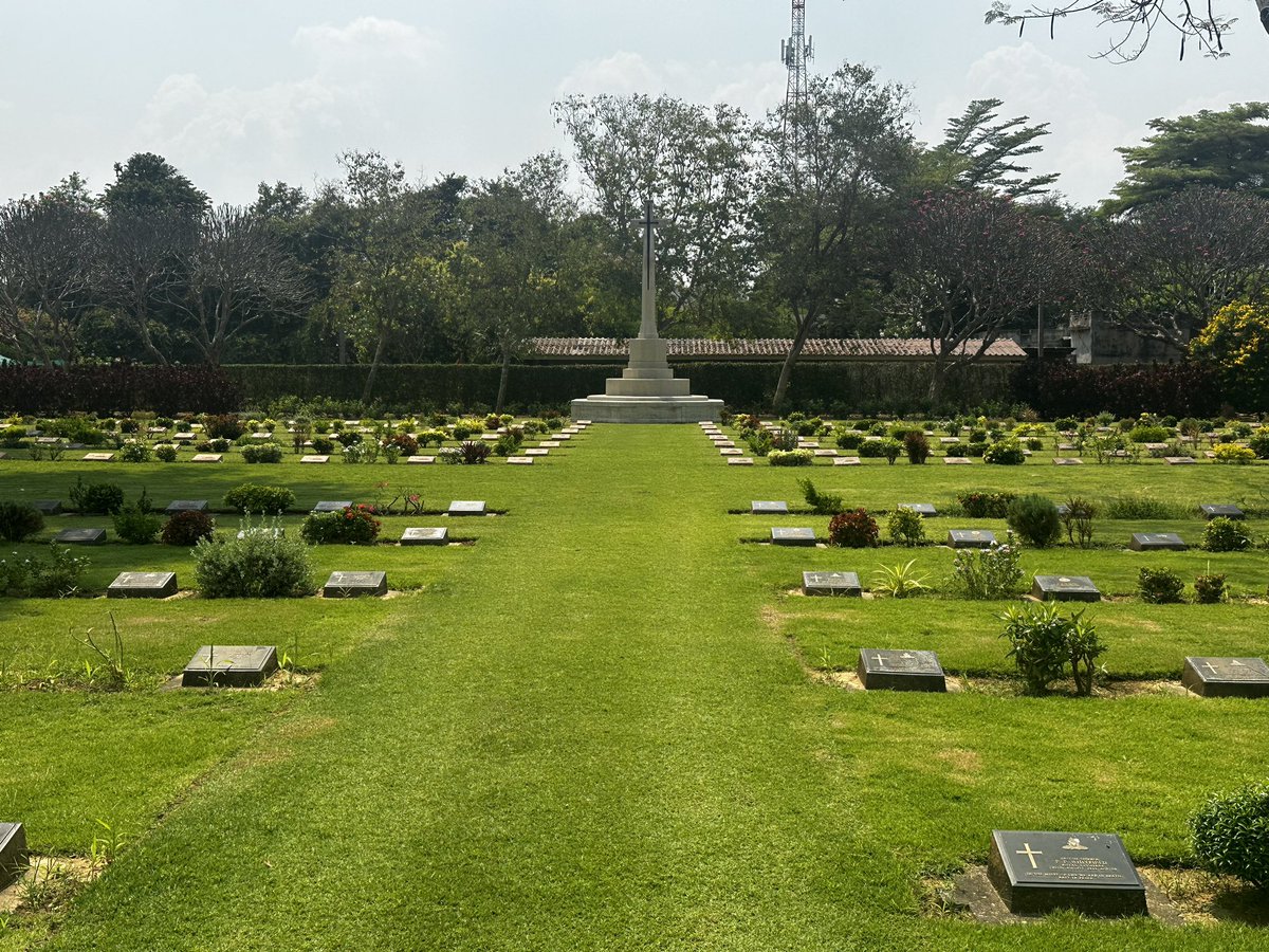 Another chance to meet the #CWGC team in Thailand this week while we were conducting Health and Safety Audits of both Chung Kai and Kanchanaburi War Cemeteries.  A Great team and both cemeteries beautiful as ever