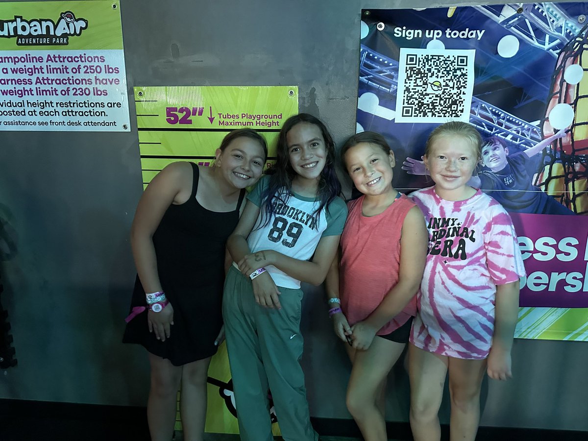 Thank you to all Cardinal families who were able to join us for Family Fun Night at Urban Air!