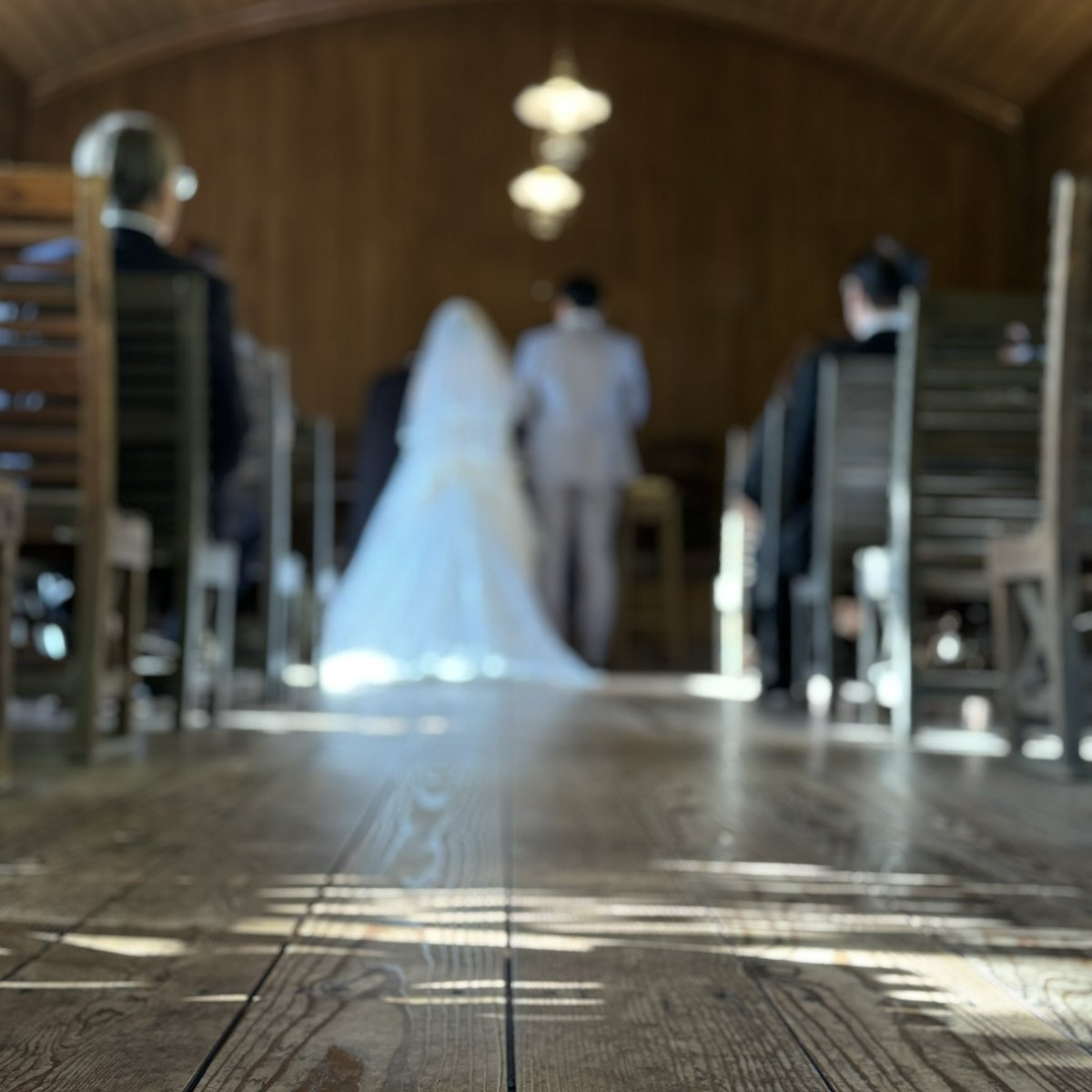 kaitaku_no_mura's tweet photo. 本日開拓の村で結婚式が行われました
おふたりのご結婚を心からお祝い申し上げますとともにおふたりの未来が素晴らしいものでありますようお祈りいたします

#結婚式 #教会 #ウェディング #開拓の村 #北海道開拓の村 #博物館ウェディング #wedding #marriage #historicalvillage #museumwedding https://t.co/1eYBH2UoOS