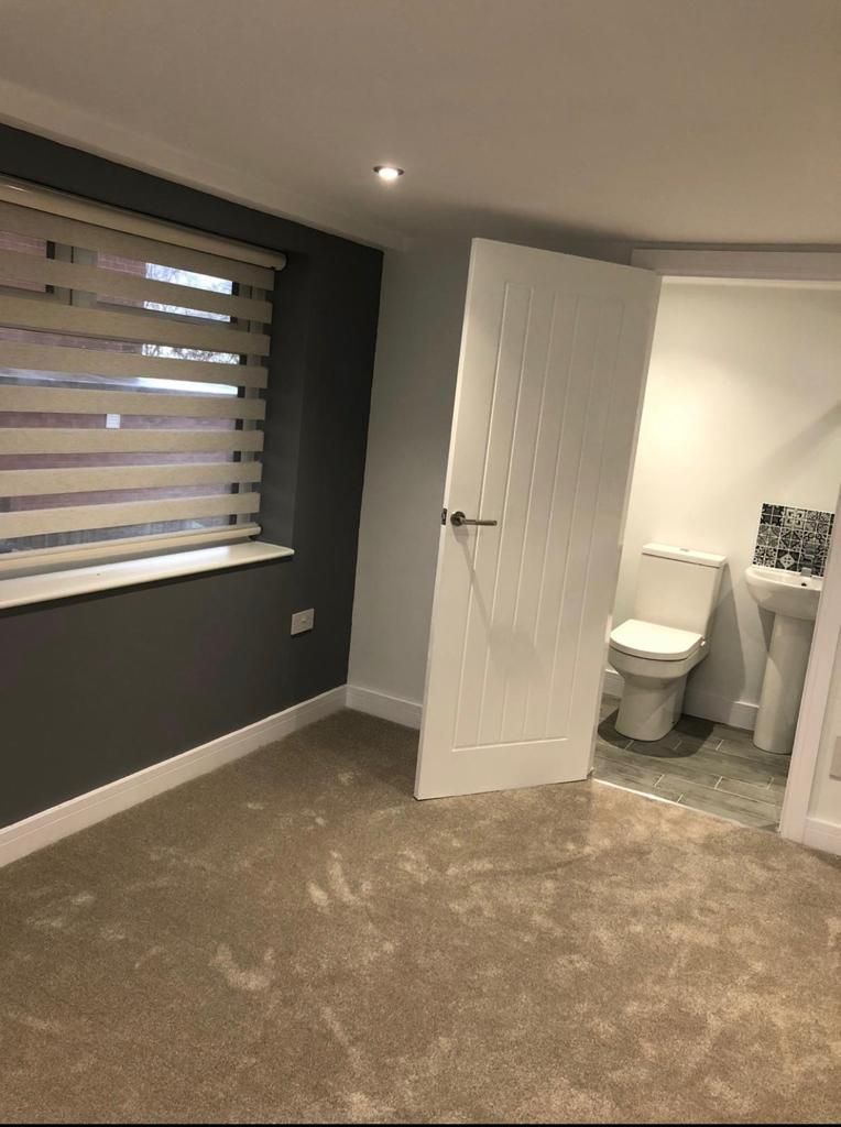 Transform your home without moving! 🏠✨ Garage conversions are cost-effective and stress-free. Call for a quote: 07766 254 445 📞 or visit buff.ly/3x9OlnU #SpaceSaver