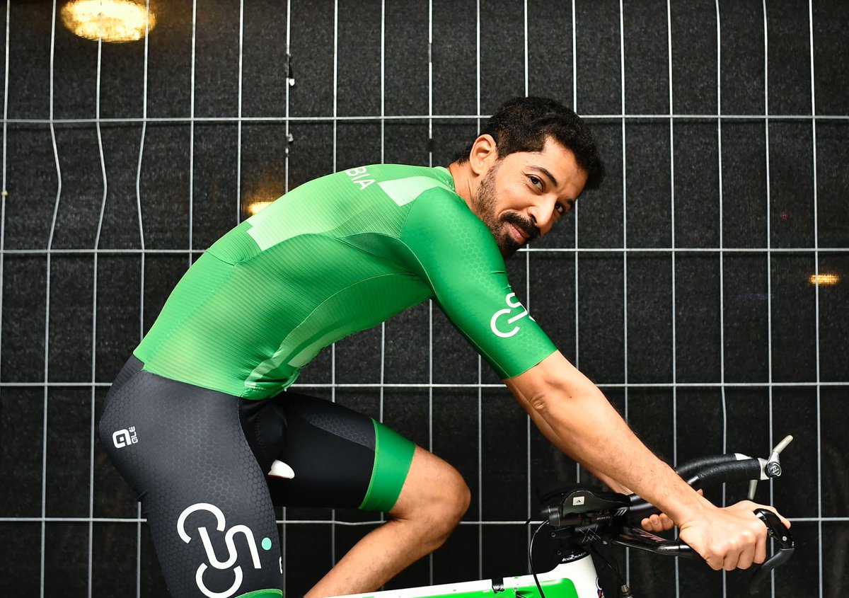 Saudi_Cycling's tweet photo. هُنا بطلنا محمد 🤩
يستعد لمنافسات الفردي العام 🚴🏻

#شجّع_الأبطال https://t.co/3BpFfgQVKO