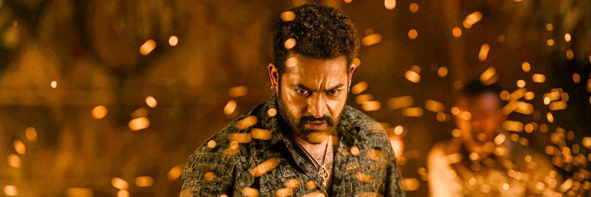 nagfunu_lip's tweet image. #Secondoff #Devara &amp;gt;&amp;gt;&amp;gt;&amp;gt; #FirstHalf #Deavara 💥💥💥💥💥💥🤙🏻🤙🏻🤙🏻🤙🏻🤙🏻🤙🏻🥵🥵🥵🥵🥵🥵🥵 
Families packed over here 💥💥💥💥#BlockbusterDevara #DevaraCelebrations 💥💥💥💥#AllHailTheNTR 💥💥💥💥
