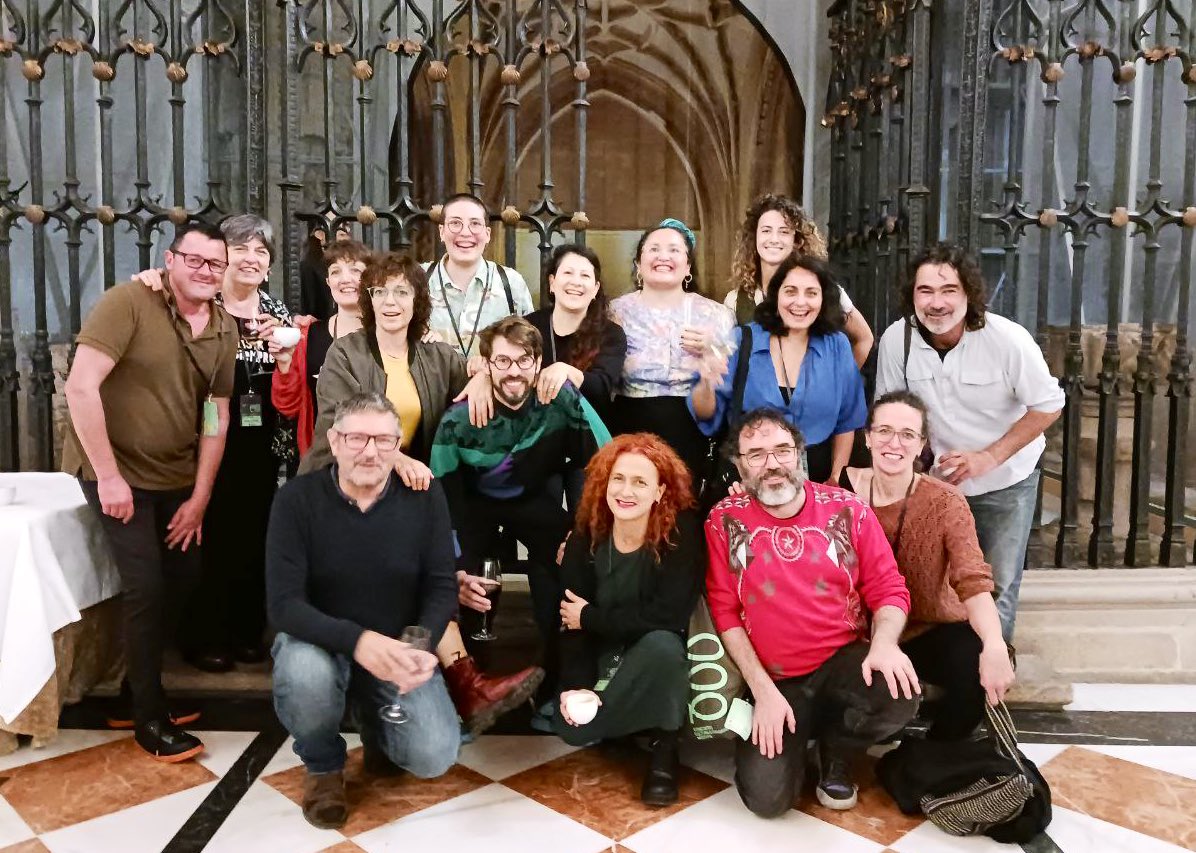 ReaccRed's tweet photo. Compis #REACC felices siempre de encontrarnos 🍃🥰
Presentes en pleno (y eso que faltan algunas!) en el #XEncuentroCulturayCiudadania @cultuciudadania
Grax #Santiago x regalarnos días llenitos 💚
@ortigacolectiva @AYEculturaS @plataformapika @collamaloh @Ricardo_AMASTE y más! https://t.co/HW7sHAMKV4