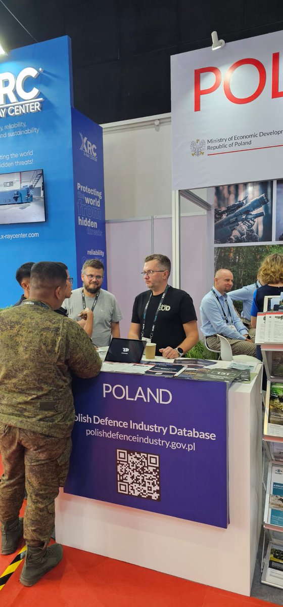 PIAP_Institute's tweet image. Trwa ostatni dzień - targów zbrojeniowych ADAS 2024 w Manili. 🇵🇱 Polskie stoisko wraz z przedstawicielem #PIAP cieszy się dużym zainteresowaniem. Znakomita robota👉 @MRiTGOVPL i @PLinManila 👍 @MSZ_RP 🌏 Dziękujemy za wsparcie!

#MadeInPoland 🇵🇱 #PolskaTechnologia #PolskiEksport