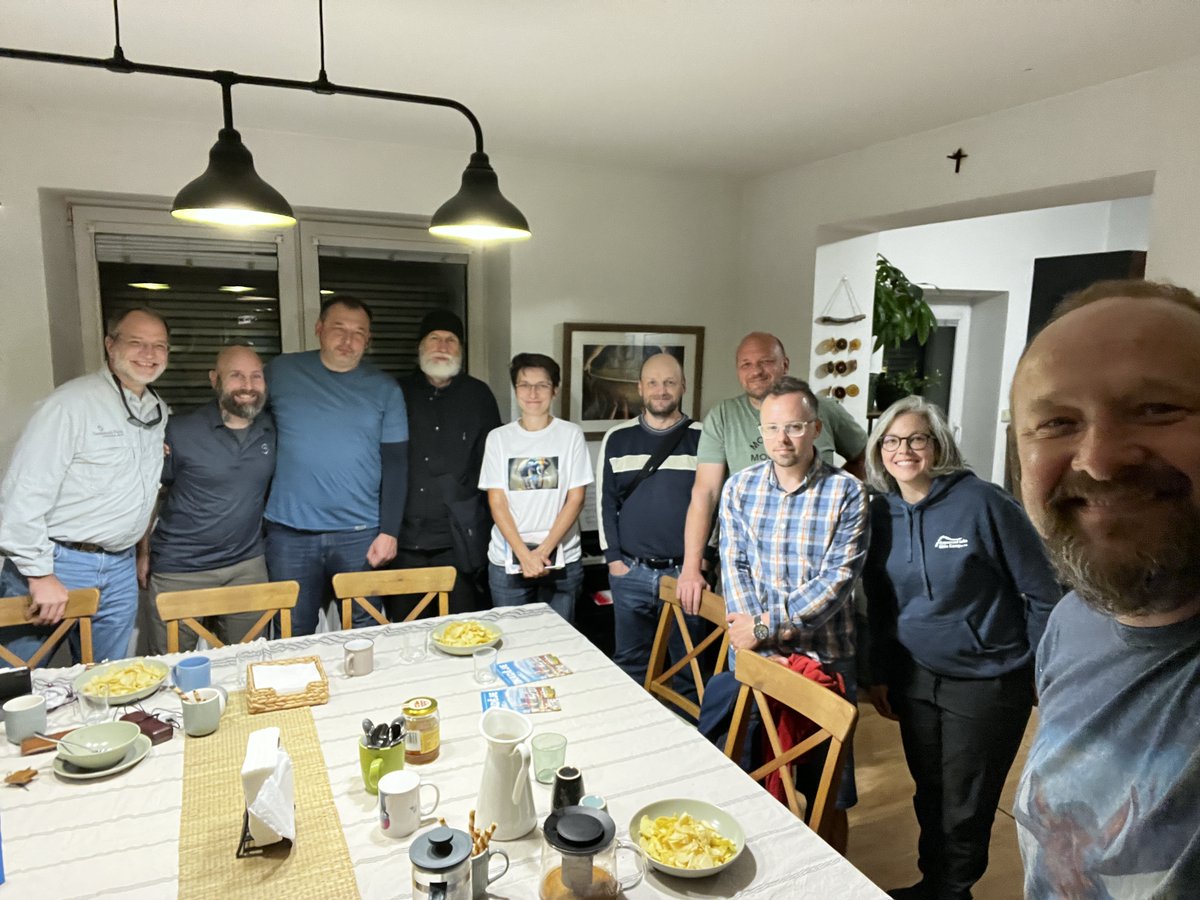 SamaritansPurse's tweet photo. Our team is working alongside local churches to help residents of Jesenik clean up after catastrophic flooding in the Czech Republic.

Please keep the city of Jesenik in your prayers as they grieve the 30 lives tragically lost because of the flooding earlier this month.

Learn more and see how you can support these efforts at: https://t.co/li5cwoYjGU