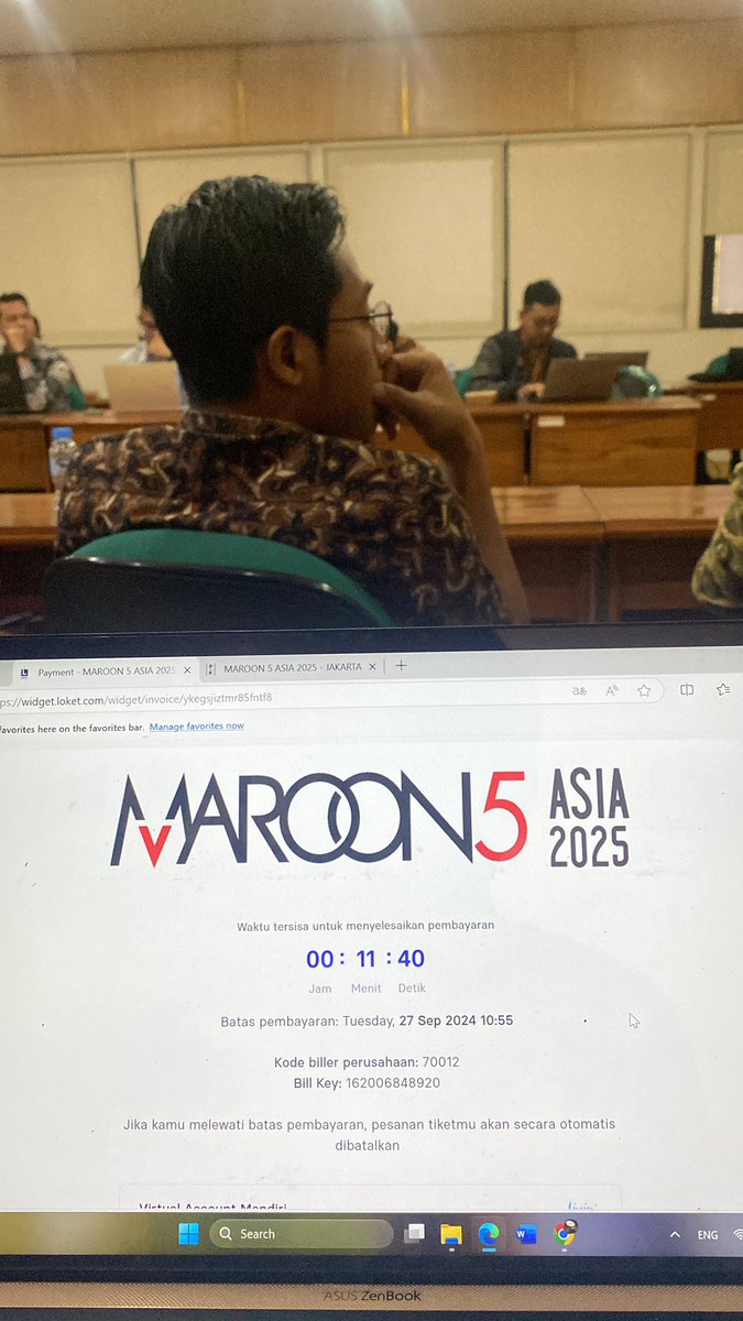 urdisc's tweet photo. Wts maroon 5 tinggal bayar 

#Maroon5inJakarta https://t.co/l1jvQTQ8kI