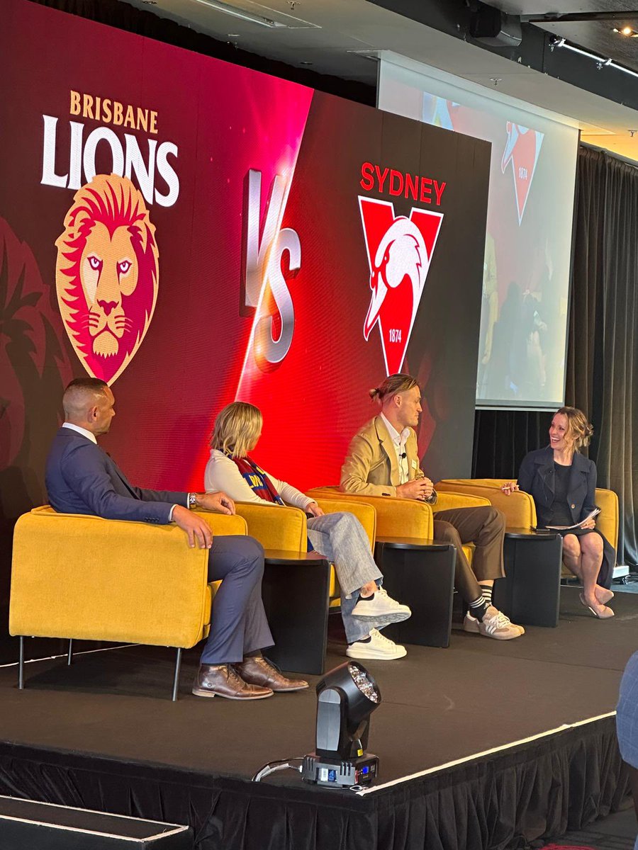 SamJaneLane's tweet photo. MCG for AFL men’s grand final biz ✨
A joy guiding this all-star panel - @ShaunBurgoyne9, Darcy Moore and @kateemac9 - for a great audience @CommBank lunch with my little Pearl on board.

Extra grateful to @LaurenMC HMMG &amp; @SaxtonSpeakers for making the work work🪽👏🏾✨
#AFLGF https://t.co/80tH06IG11