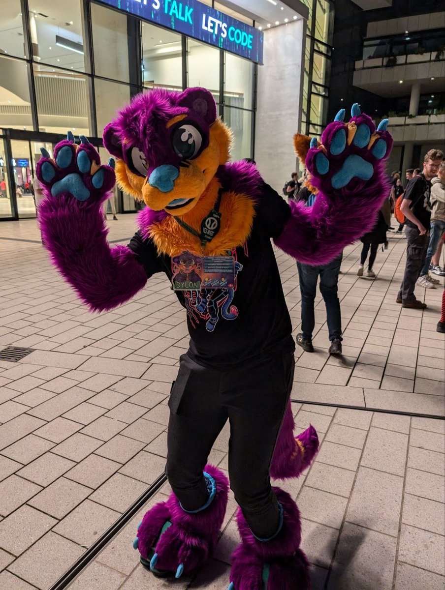 Hope you guys have a great #FursuitFriday