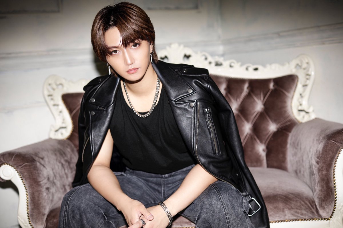 指名待ってます

#ホスト #歌舞伎町 #ミナミ #大阪 #イケメン #ホストクラブ #キャバ嬢 #歌舞伎 #キャバクラ #bar #夜職 #職業イケメン #水商売 #シャンパンタワー #心斎橋 #ネオホス #大阪ミナミ