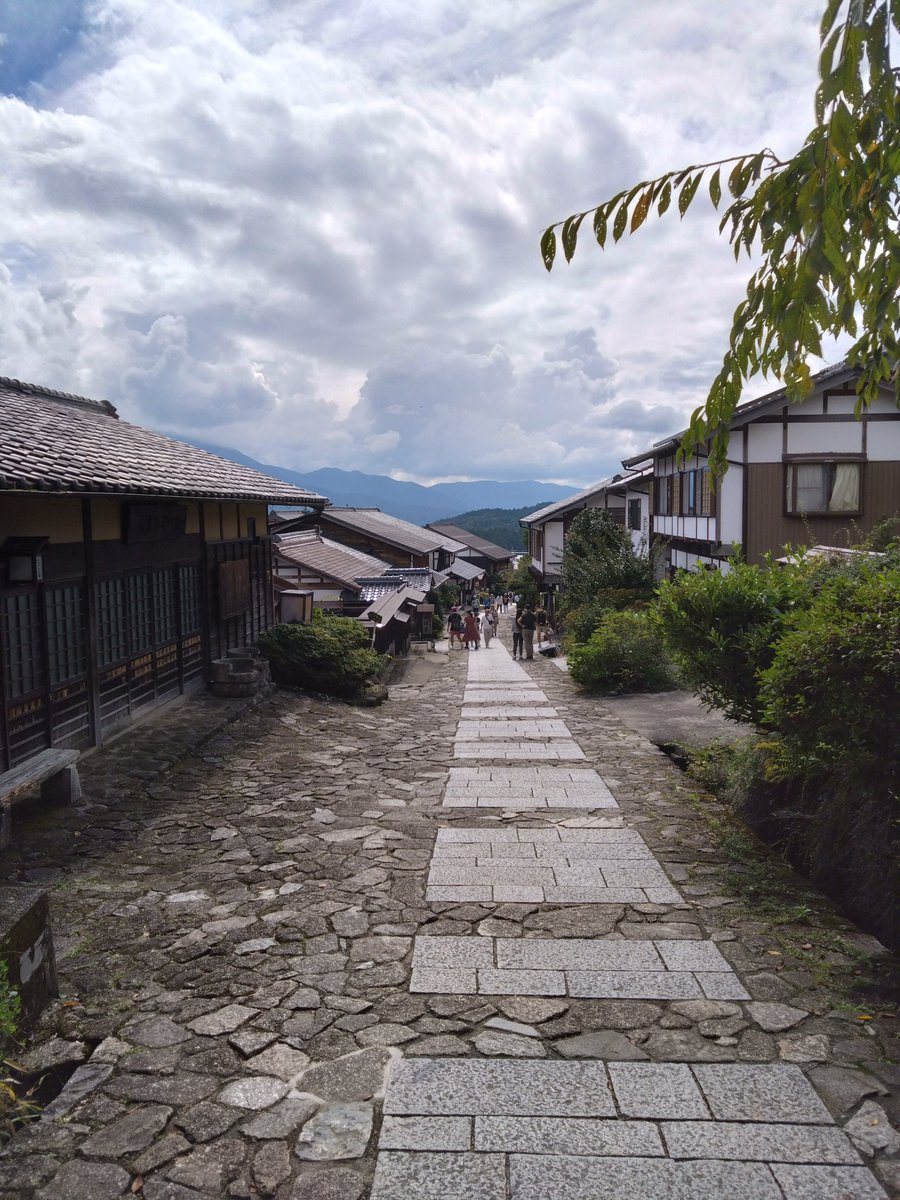 HTeru3's tweet photo. 馬籠宿にきた～ https://t.co/9kxBCAI3JN