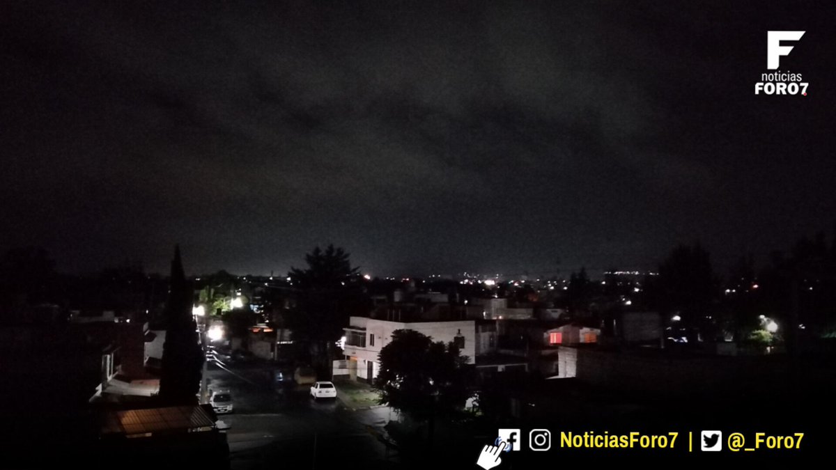 _Foro7's tweet photo. 🌧️ #AsíLasCosas
Los remanentes del huracán "John", alcanzó este día la zona centro del país. 

En Tizayuca, a lo largo de este jueves, hubo lluvia y esta noche continúa nublado.

📸 RafaPeriodista y Roxsana Chávez 

👥 #InformarParaDecidir 
♻️ #ComentaYComparte https://t.co/mKqTPHnRhd