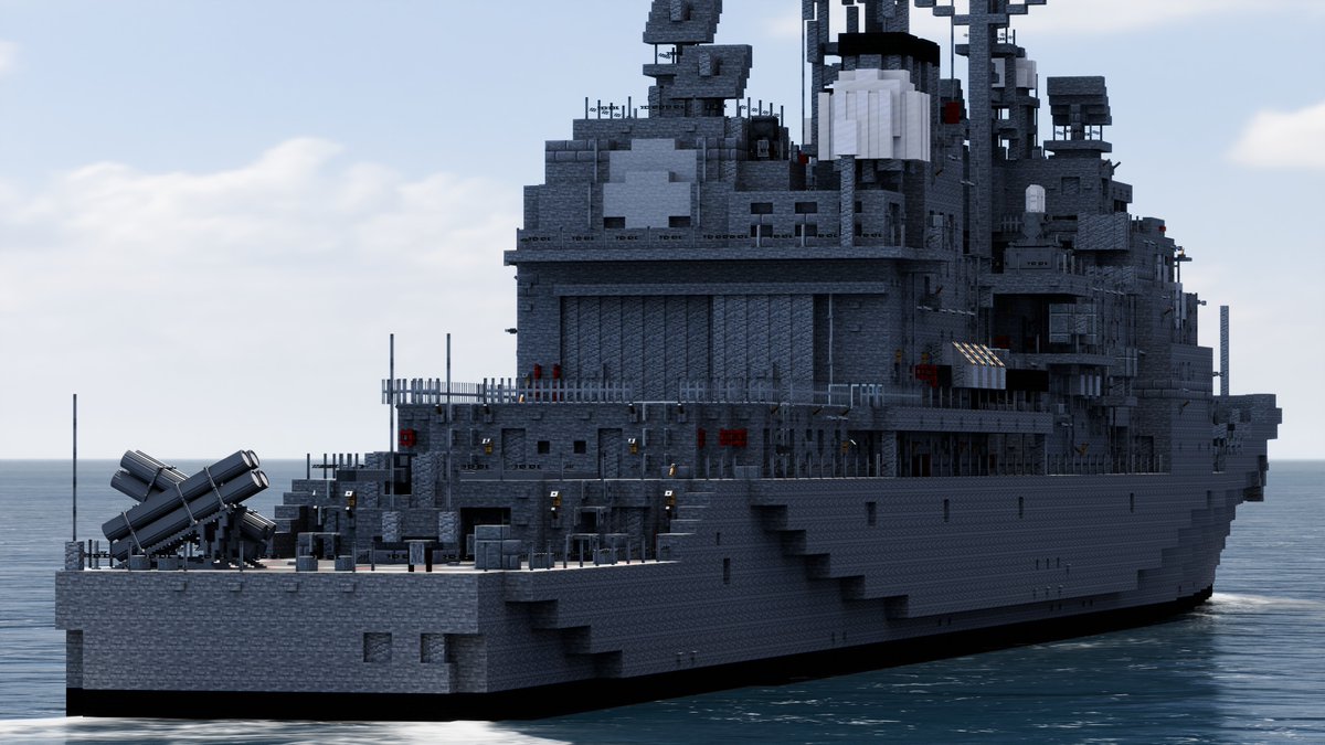 pengui_in777's tweet image. 伊吹型ミサイル巡洋艦
非常に高い防空能力を持つ大型の戦闘艦。かなり古い艦艇ではあるが、改修工事を重ねることで現役に留まっている。モデルはタイコンデロガ級。前期型と後期型がごっちゃになってます。
＃マインクラフト軍事部