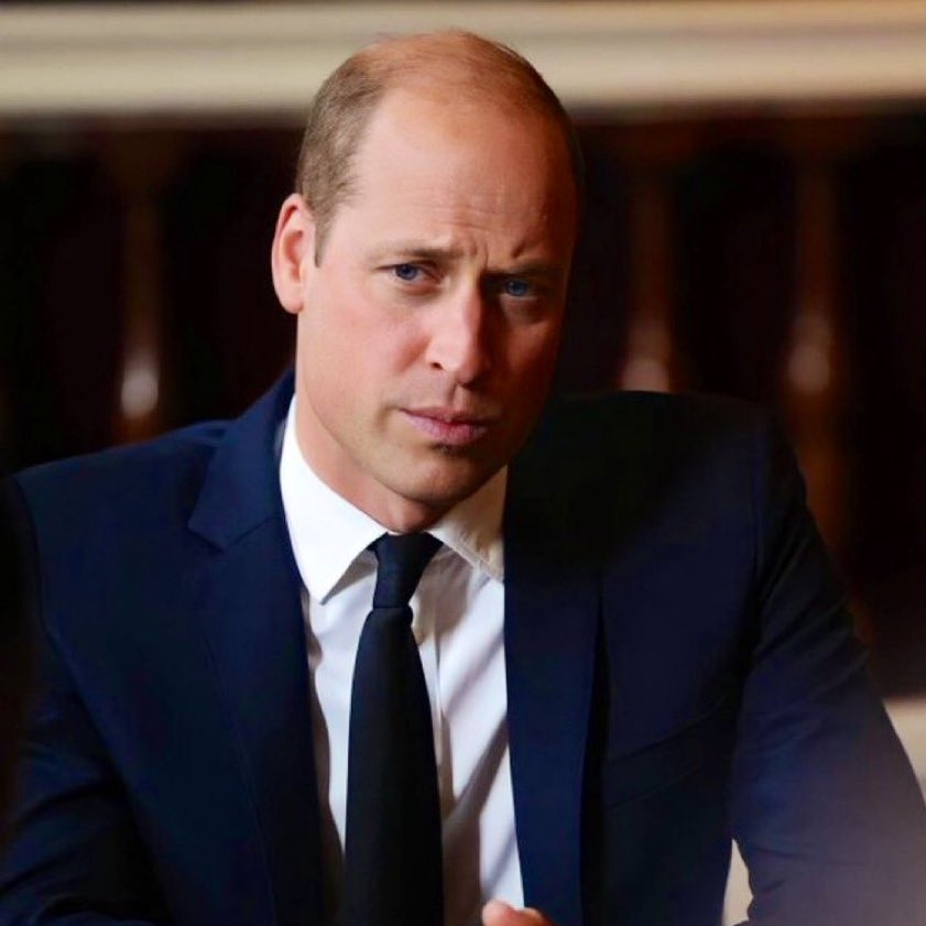 BillyDouglass7's tweet photo. #PrinceWilliam is a kind, thoughtful and compassionate man with a heart of gold. Yesterday he penned a touching forward for Suicide Bereavement UK's At Your Side guides,supporting the families bereaved by suicide in the Armed Forces community.❤️🙏💙#PrinceWilliamIsAKing https://t.co/tvA6d5wxxu