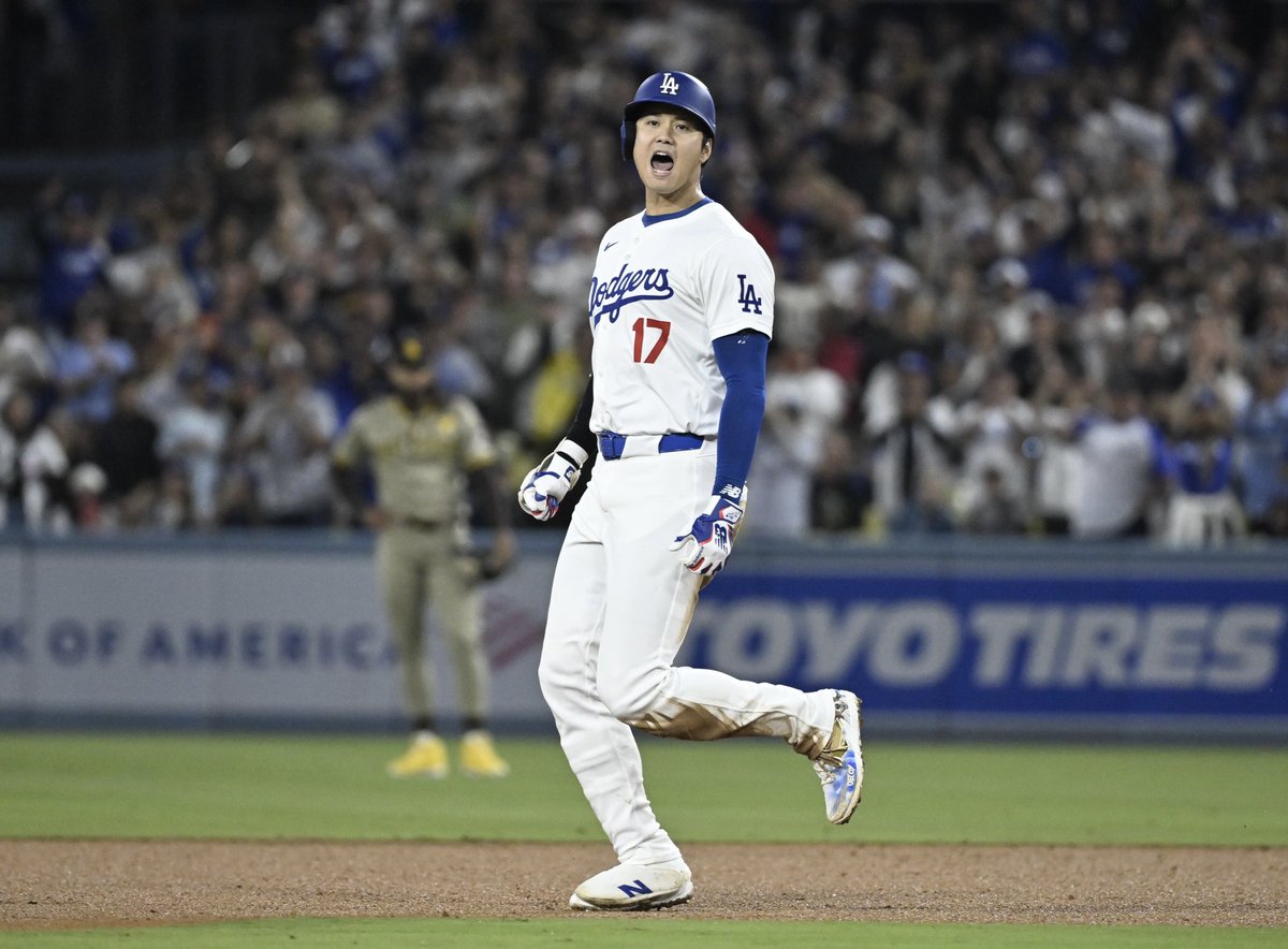photowkb's tweet photo. Los Angeles Dodgers lead the San Diego Padres 5-2 8th during a baseball game at Dodger Stadium in Los Angeles. @mlb #mlb @dodgers #dodgers @padres #padres #basball @billplunkettocr @NikonUSA #nikon @baseballphotogs @InsideSoCalSpts https://t.co/BQ7FZCt3eq