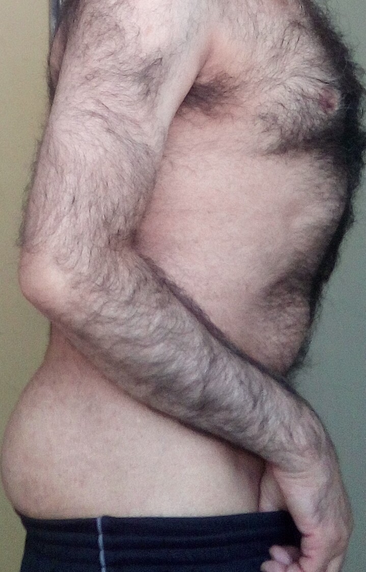 Me quite los pelos de las nalgas y ahora no me quieren salir o crecer.. buenas noches