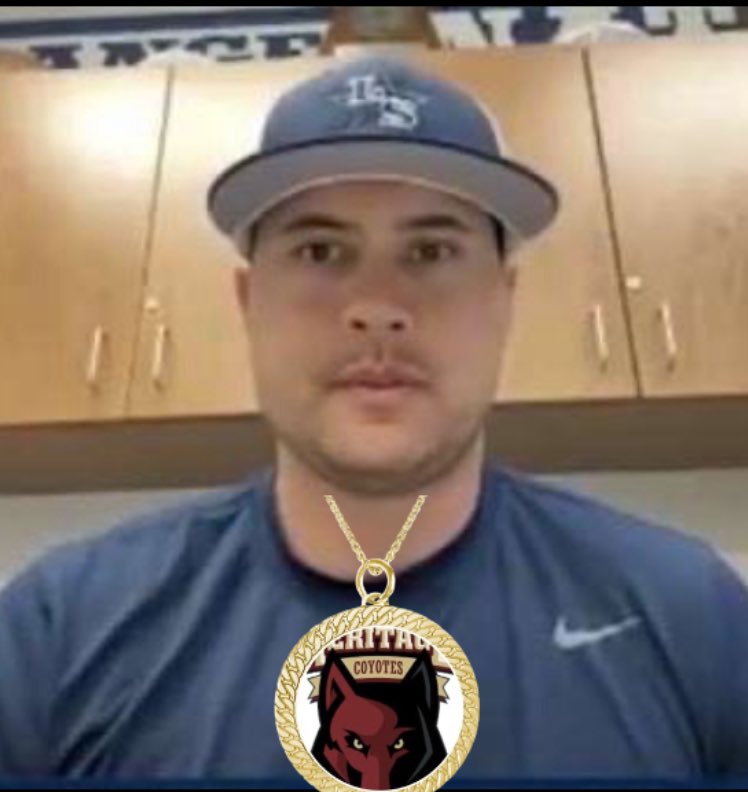 lshs_barstool's tweet photo. Really just collecting chains atp… Begging for some comp yall all trash. 5-0. #bta #circlechain #asswhoooping @CoyotesBarstool yall terrible https://t.co/Do0mYaOp4Q