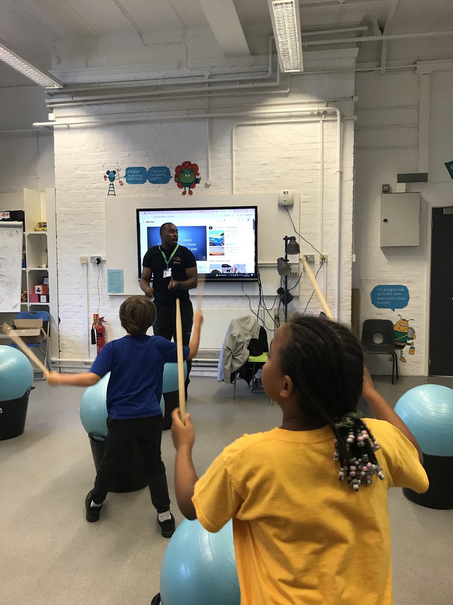 OKRFZ's tweet photo. TOMORROW! 
 The Marketplace returns @SurreySqSchool 
💚Col’s Boutique Clothes Shop
💛Food Shop provided by our partners  
      @Natoora and @felixprojectuk 
💜Drummercise Workout with Noel👇📸

Plus Sports, the Café and of course a free lunch from Kam!😋
Pls share the word. https://t.co/ch3bQa1oOV