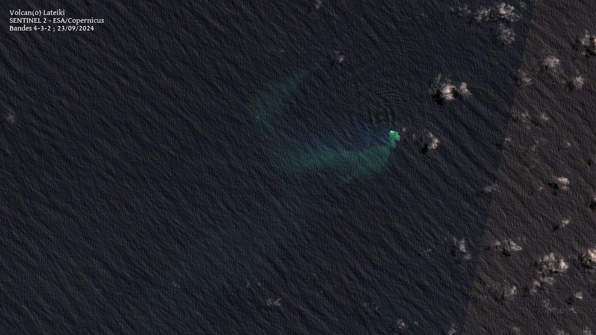 #volcan #volcano #Lateiki L'activité sous-marine se poursuit et produit quelques vagues en surface/Submarine activity is ongoing and produces some waves on the ocean surface