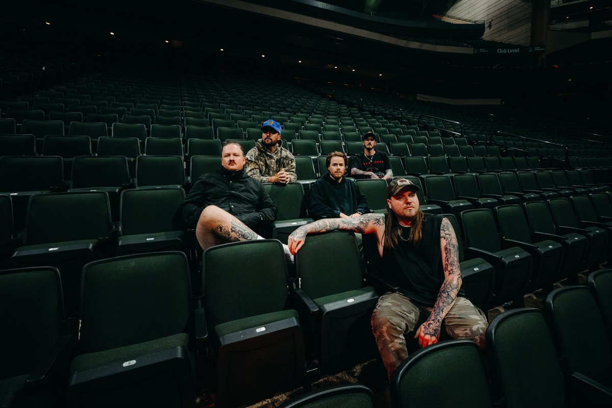ChrisWarrenG's tweet photo. They’re called the Minnesota Wild for a reason. STIGMA SEASON begins tomorrow in Illinois. 🏒
Photos: @anamassard https://t.co/X9aFA9Lz4m