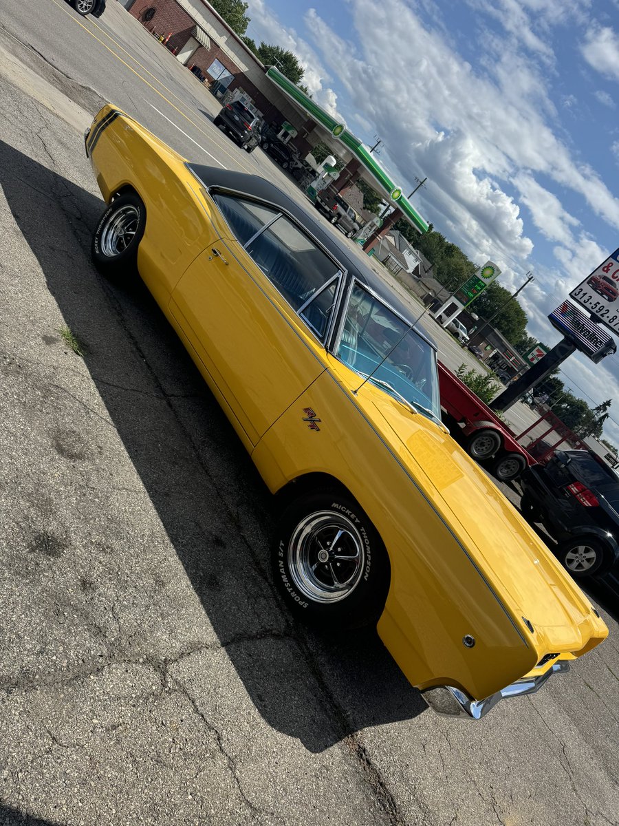 its_mauri's tweet photo. Dodge coronet 😍 https://t.co/clcWuZqlxI
