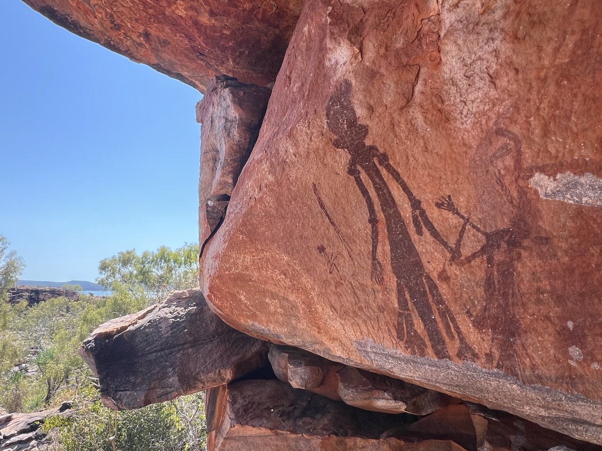 Ngula or Jar Island is Argu and Walararr Country. The Gwion Gwion art found on Ngula is spectacular. According to Aboriginal legend the art was created by birds that pecked the rocks until their beaks bled  then created the paintings by using a tail feather and their own blood.