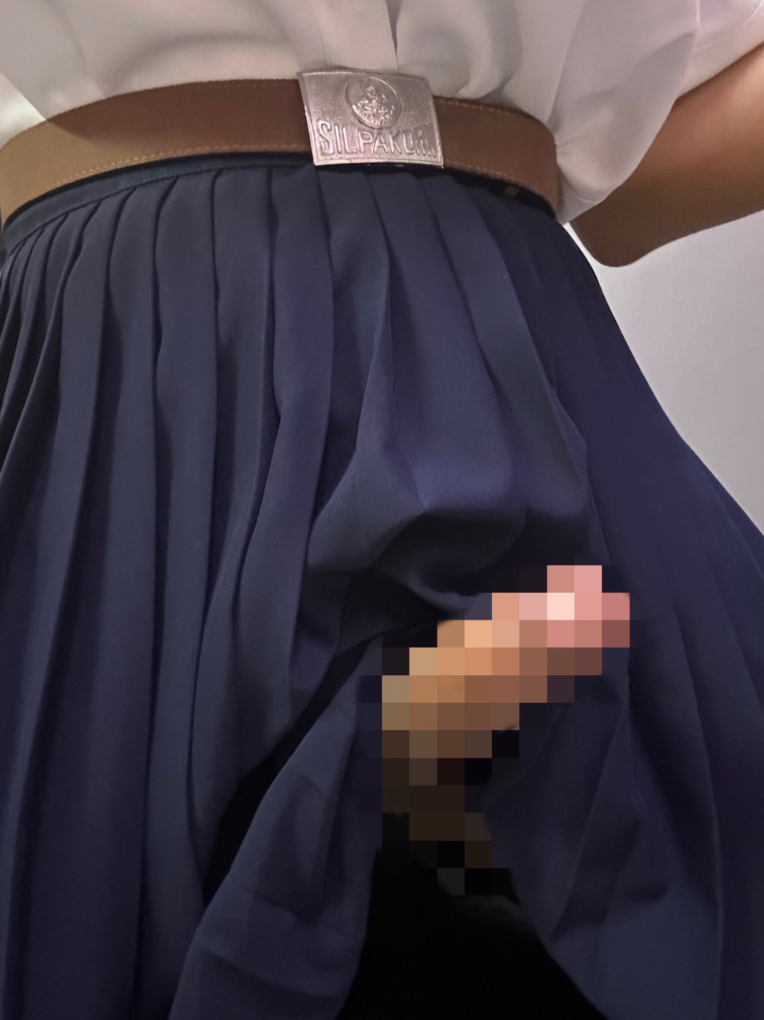 2 pic. ชอบรูปไหนมากกว่ากัน https://t.co/gI3E05PZXg