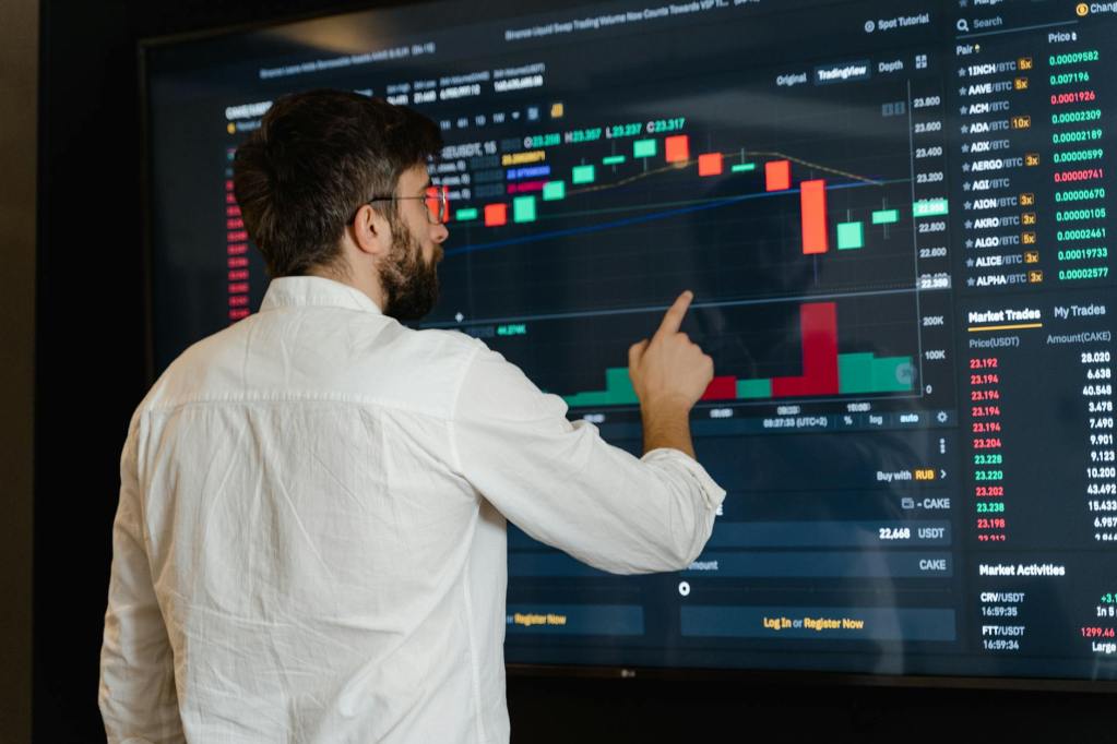 SarkariProjects's tweet photo. Top Cryptocurrency Exchanges for Beginners in 2024 https://t.co/pHotBRfbQ2 https://t.co/bIOuTp9DWa
