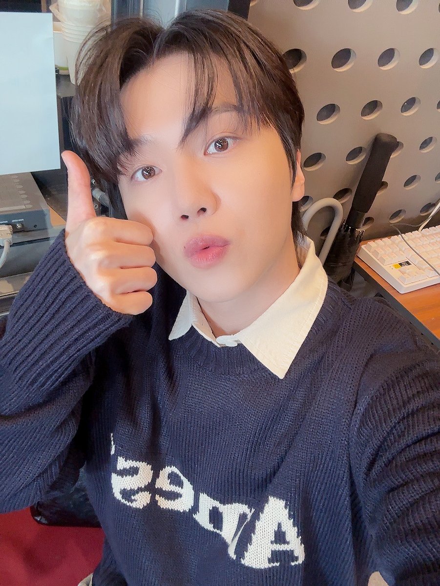 CUBE_PTG's tweet photo. [📸] 240927 @ KBS Cool FM <이은지의 가요광장> 

#펜타곤 #PENTAGON
#진호 #JINHO https://t.co/71uun1kn4L