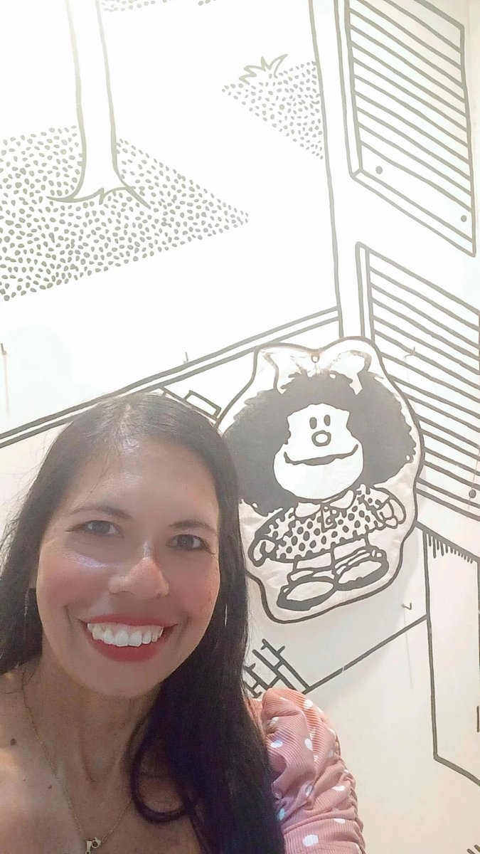 yolucecita's tweet photo. Mi #TBT Visita infaltable a la expo interactiva, El Mundo Según Mafalda. Me la gocé y disfruté. Un lujo. Vida y Salud ✌🏼😎
#TBT #TBThursday
#Mafalda #PaseandoAndo #Quino #Años60YDele
😋🥰😊☺️😜 https://t.co/QCuEnligVQ
