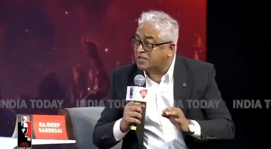NewsAlgebraIND's tweet photo. 🚨 Angry BJP's Gaurav Bhatia : "Enough is Enough. If you will keep making personal comments against PM Modi, we will now not take it. I am warning you.

RAJDEEP - "Are you threatening me?"

GAURAV - "Never ever make personal comments against Prime Minister Modi. I am telling you"

"Everyone knows you have an agenda How dare you? Is this a platform (Rajdeep's) for Modi Bashing?" - GAURAV