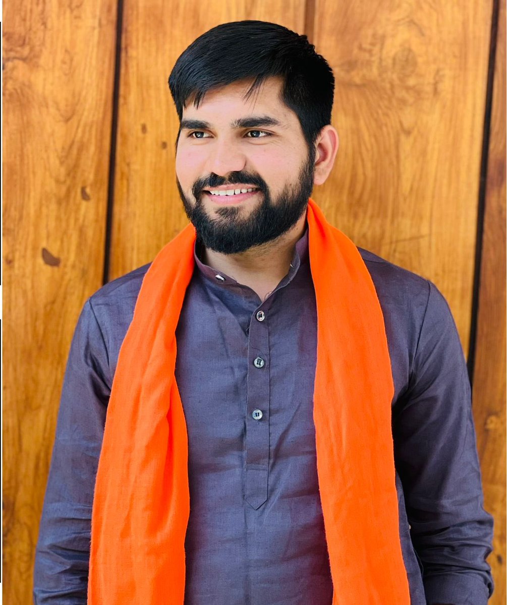 ankitnayi16's tweet photo. "ભાજપના સદસ્ય બની વિકસિત ભારતની યાત્રામાં બનીએ સહયોગી"

સદસ્યતા અભિયાન -2024 અંતર્ગત મહેસાણા જિલ્લાના શ્રી વિશાલભાઈ ગજ્જર  દ્રારા અત્યાર સુધીમાં કુલ 1121 પ્રાથમિક સદસ્યોની નોંધણી પૂર્ણ કરી તે બદલ તેમને ખૂબ ખૂબ અભિનંદન સહ આપ વધુને વધુ સભ્ય બનાવો તેવી શુભેચ્છા.

#BJPSadasyata2024 https://t.co/9T8mHzuar6