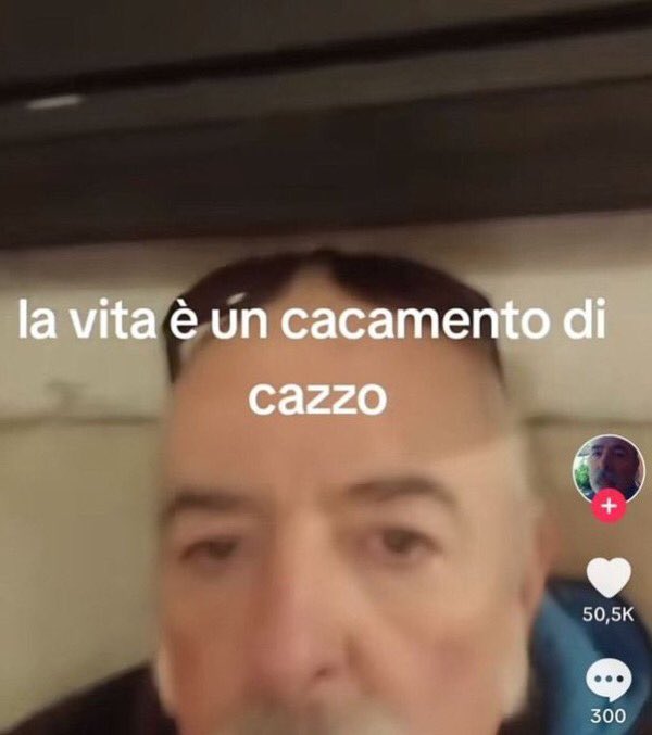 anche oggi siamo in piedi . perché