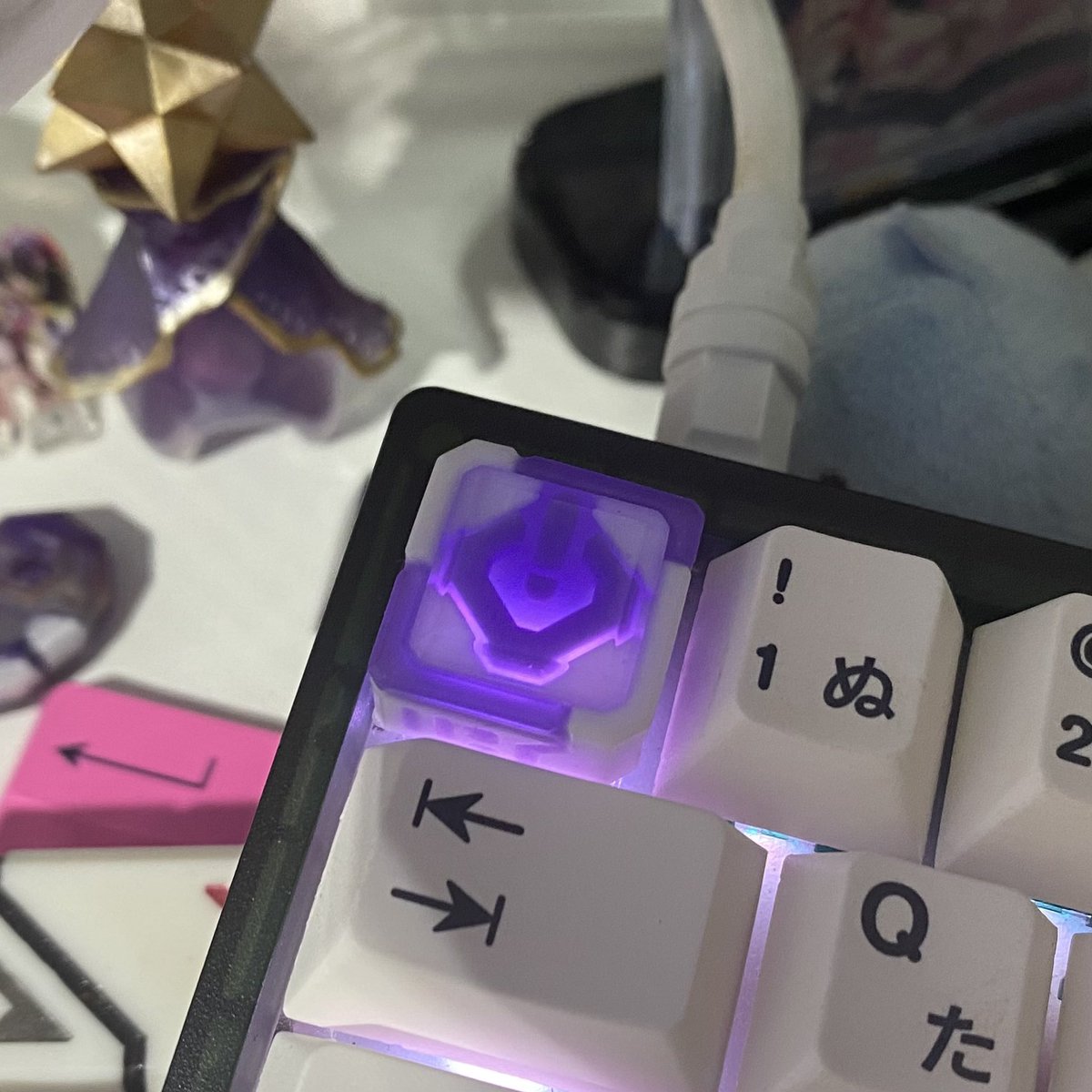 KorkusreuZ's tweet photo. 👾เดี๋ยวตื่นแล้วจะมาลงรายละเอียด + ราคานะครับ ตอนนี้มึนมาก ง่วง 5555

#คีย์แคป #เรซิ่น #keycap #artisankeycap #nebulazlab https://t.co/W6vfafpbcQ