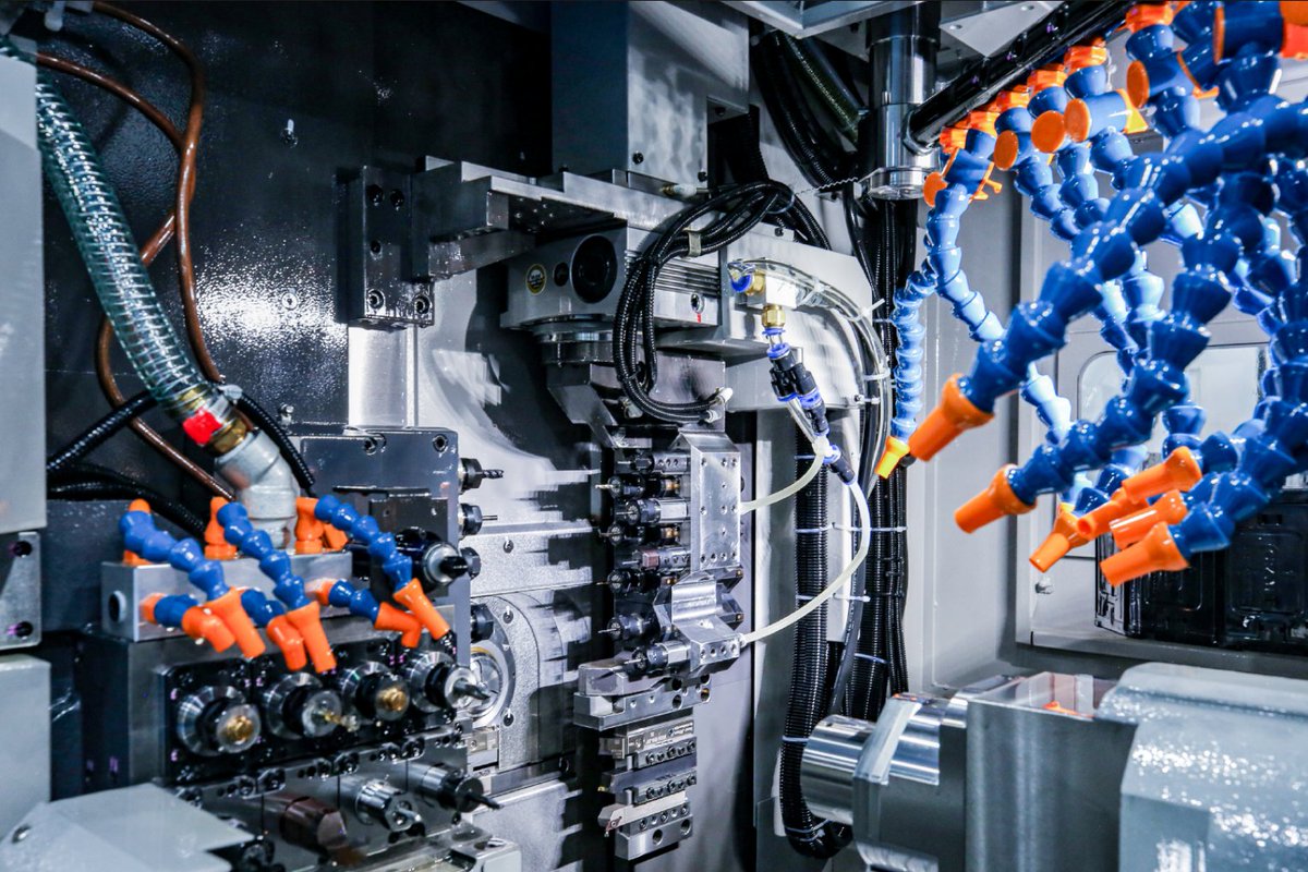 Star_Rapid's tweet image. Witness the future of precision manufacturing with our state-of-the-art Tsugami SS327-III-5AX Swiss Type Lathe. This powerhouse boasts a servo-driven, modular B-axis, enabling unparalleled complexity and precision in a single setup🎯💪 
#cncmaching #lowvolumemanufacturing