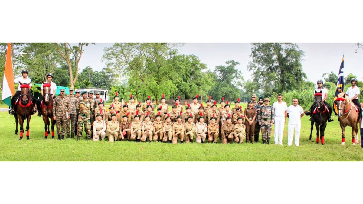 Spearcorps's tweet photo. #SpearCorps, #IndianArmy organised  #ShowJumping and #TentPegging for 34 #NCC Girl Cadets at Lekhapani, #Assam.
The event instilled thrill and excitement amongst the #Cadets, who expressed keen interest in learning the nuances of Horse Riding from the soldiers. 
The experience fostered the motivation among #Cadets to join the #IndianArmedForces.

@adgpi
@easterncomd
@nccner 

Facebook - https://t.co/LGKCPIR2Ik

Instagram - https://t.co/Ao47MunJEB