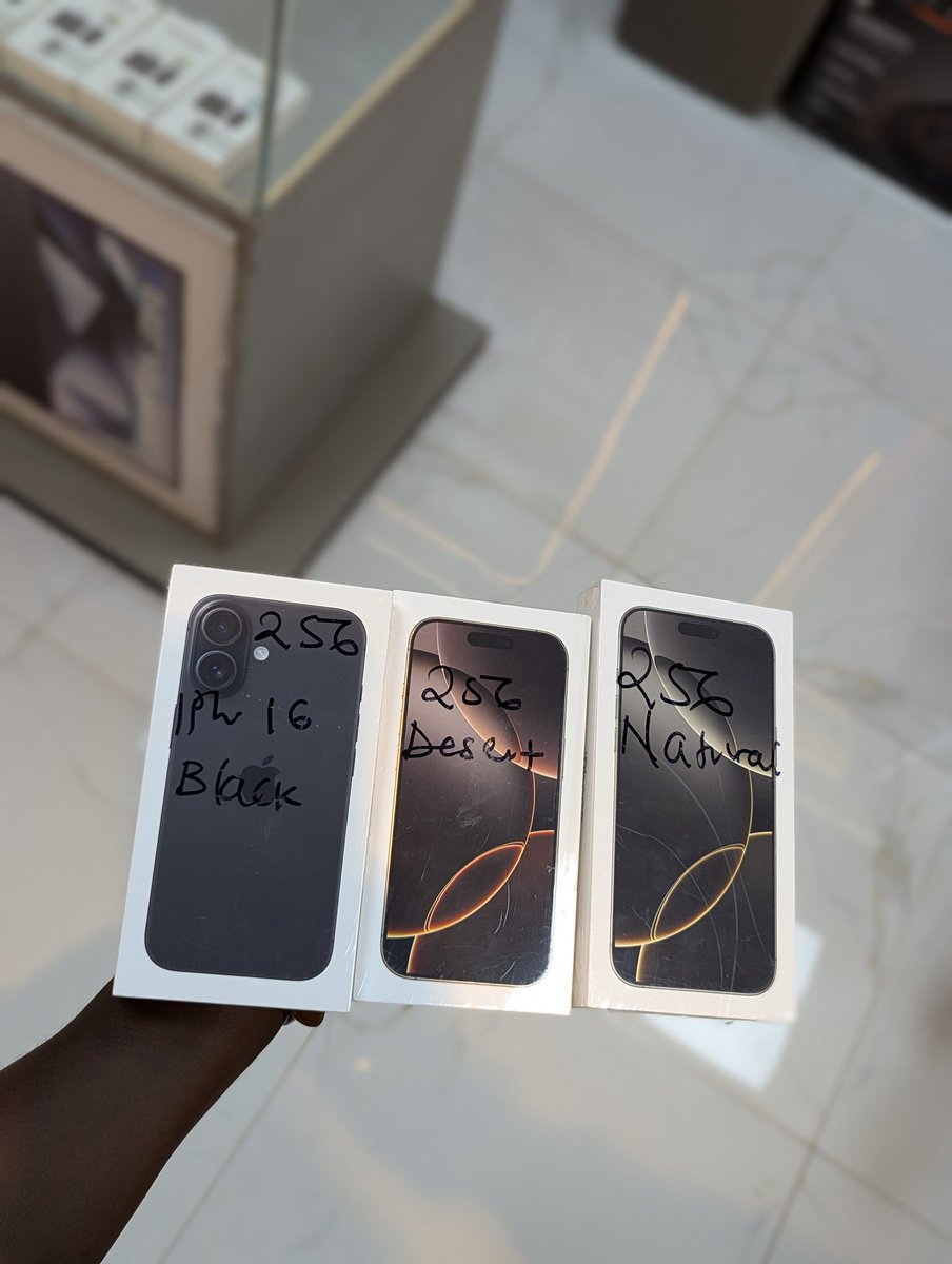 TAG_Keith's tweet photo. iPhone 16 Prices 👇:

iPhone 16 :                       3,670,000
iPhone 16 Pro :               5,230,000
iPhone 16 Pro Max :     6,230,000

- All are brand new and 1 Year Warranty ( 0756321405 ) https://t.co/PGJmyk2Kpz