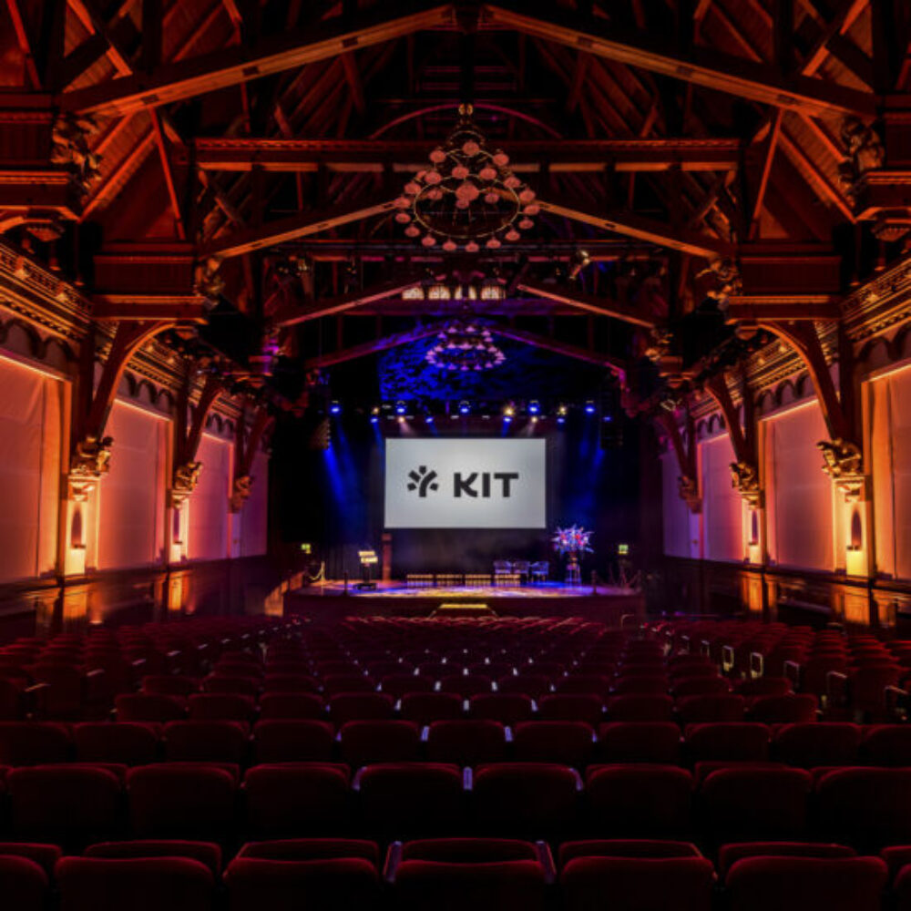 AmsterdamPhys's tweet photo. Amsterdam will host the EMC next year (September 20th-24th, 2025), in the beautiful Royal Tropical Institute. Save the dates and we hope to see many of you muscle aficionados here in '25!

#myotwitter #muscle https://t.co/GHm0LnJk9L
