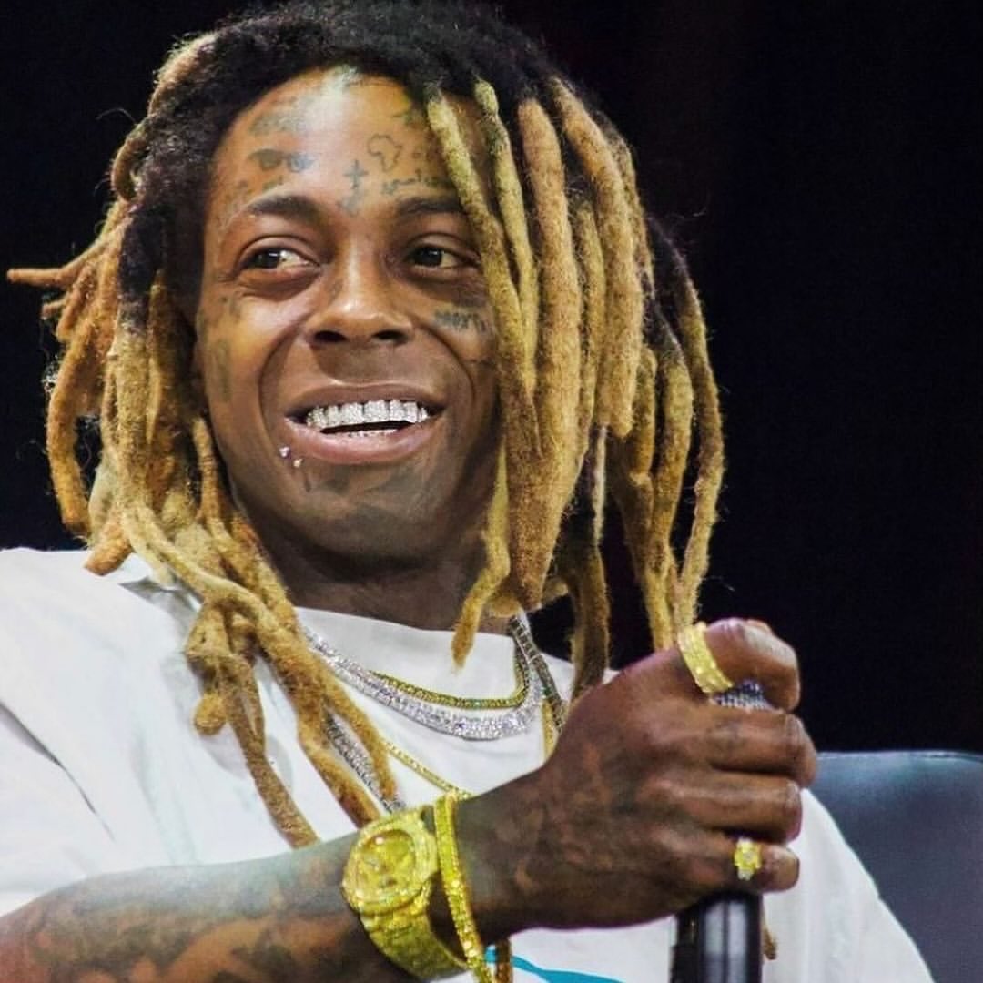 BiggestSharkk's tweet photo. Happiest Birthday To The Greatest Rapper Alive Weezy F Baby 🎂🐐 💎 https://t.co/I7ivZt6kfg