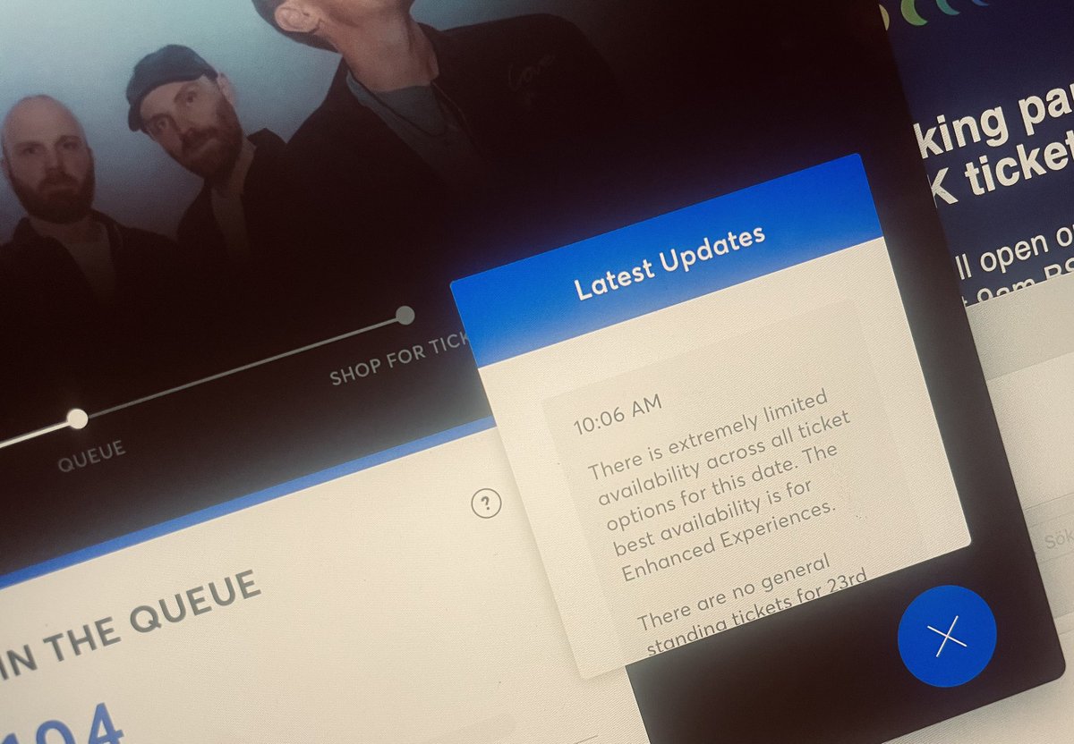 Back in the queue. #doingitfordakids #Coldplay2025