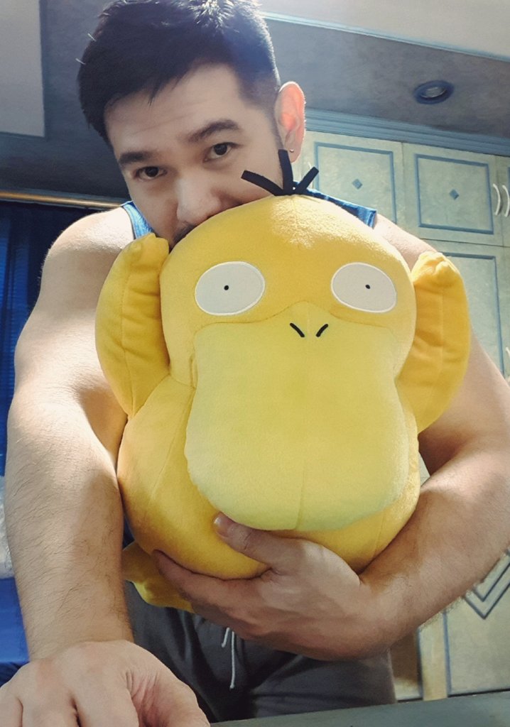 Kayowayo's tweet photo. Kami na lang ni Psyduck. I choose you! Psyyyyyy https://t.co/W4t52CVDJu