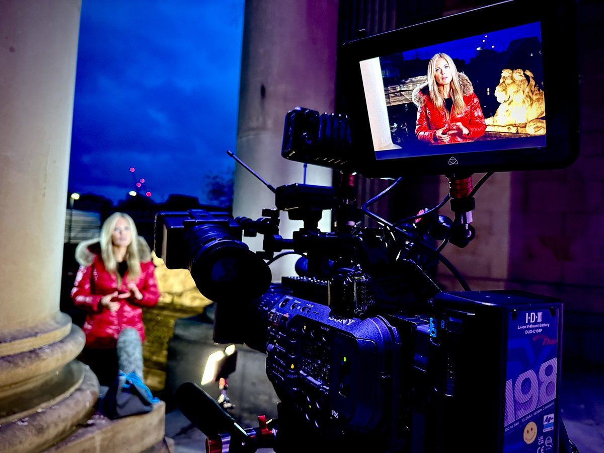 Covering the ITV news evening Live weather report from Leeds Town Hall with Jo Blythe last night.