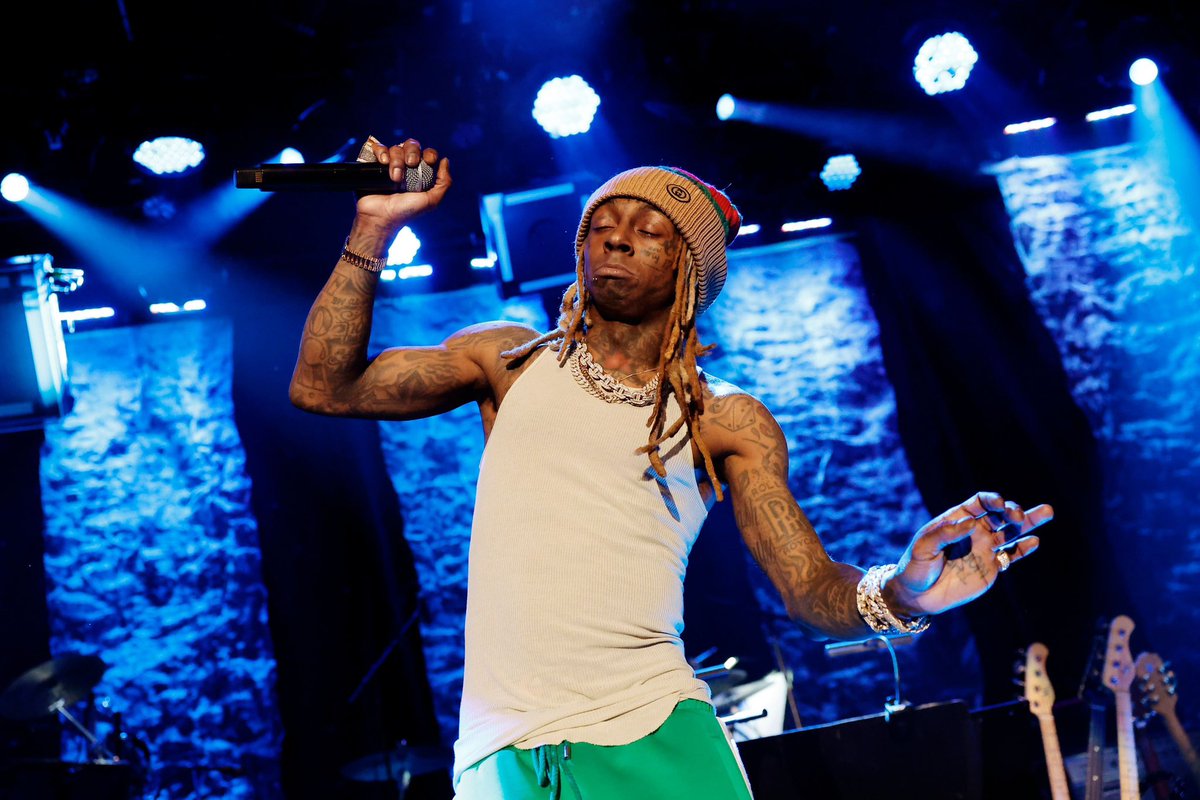 ComplexMusic's tweet photo. Happy birthday Lil Wayne 🎉

He turns 42 today. What is @LilTunechi’s BEST album? https://t.co/xYvEaofuhh