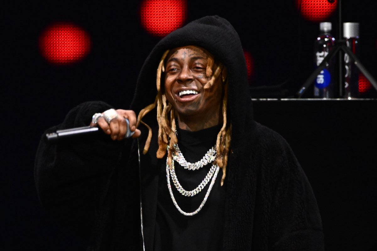 ComplexMusic's tweet photo. Happy birthday Lil Wayne 🎉

He turns 42 today. What is @LilTunechi’s BEST album? https://t.co/xYvEaofuhh