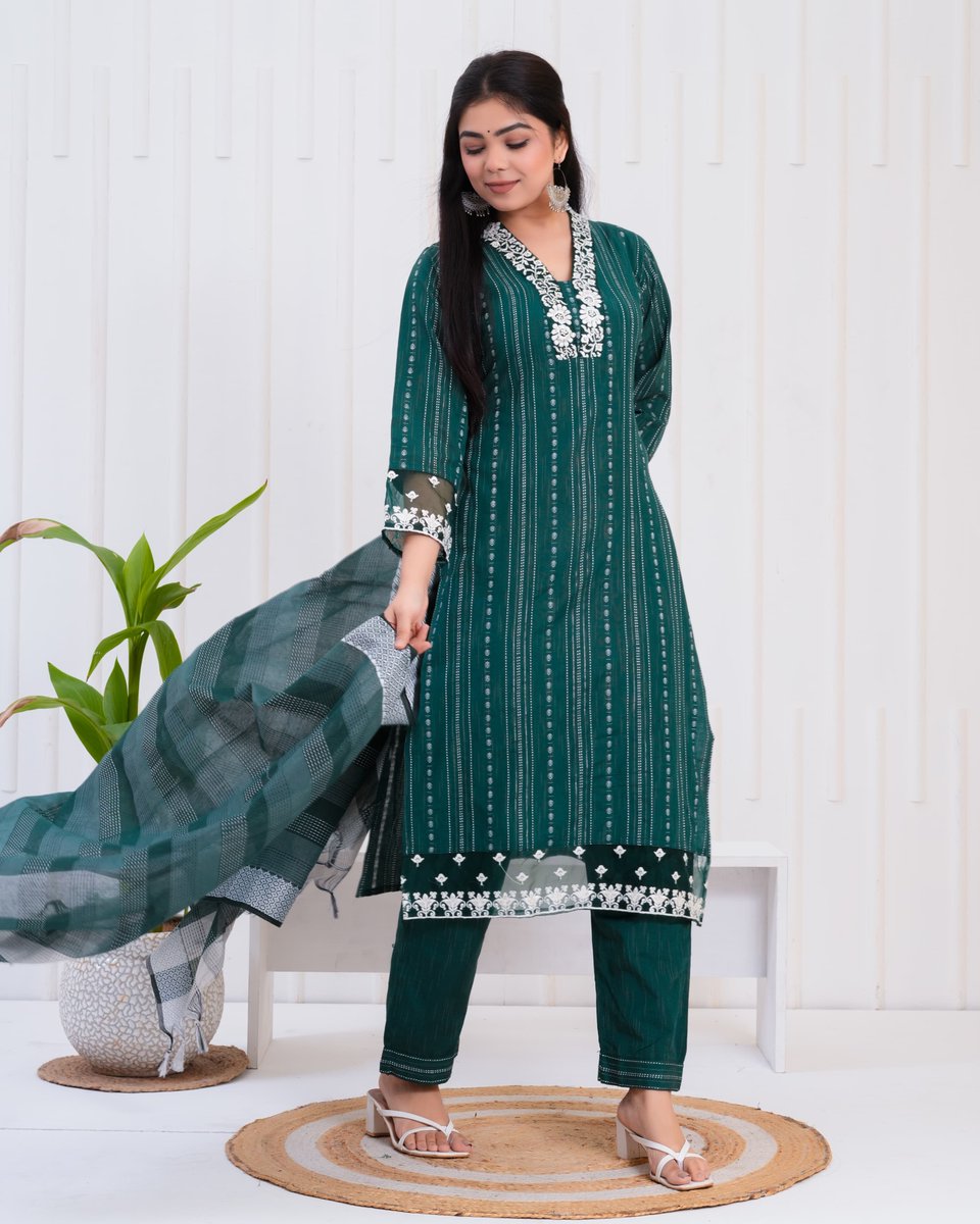 Shoopamofficial's tweet photo. Embroider your heart into the fabric of your clothes.

Join our WhatsApp group for exclusive updates: https://t.co/OOvPvHjuBc

#newarrivals #newcollection #fashion #downloadnow #shopping #shoopamofficial #dresses #kurti #kurticollection #Arrival #onlineshopping #outfit https://t.co/c0CVGf4fva