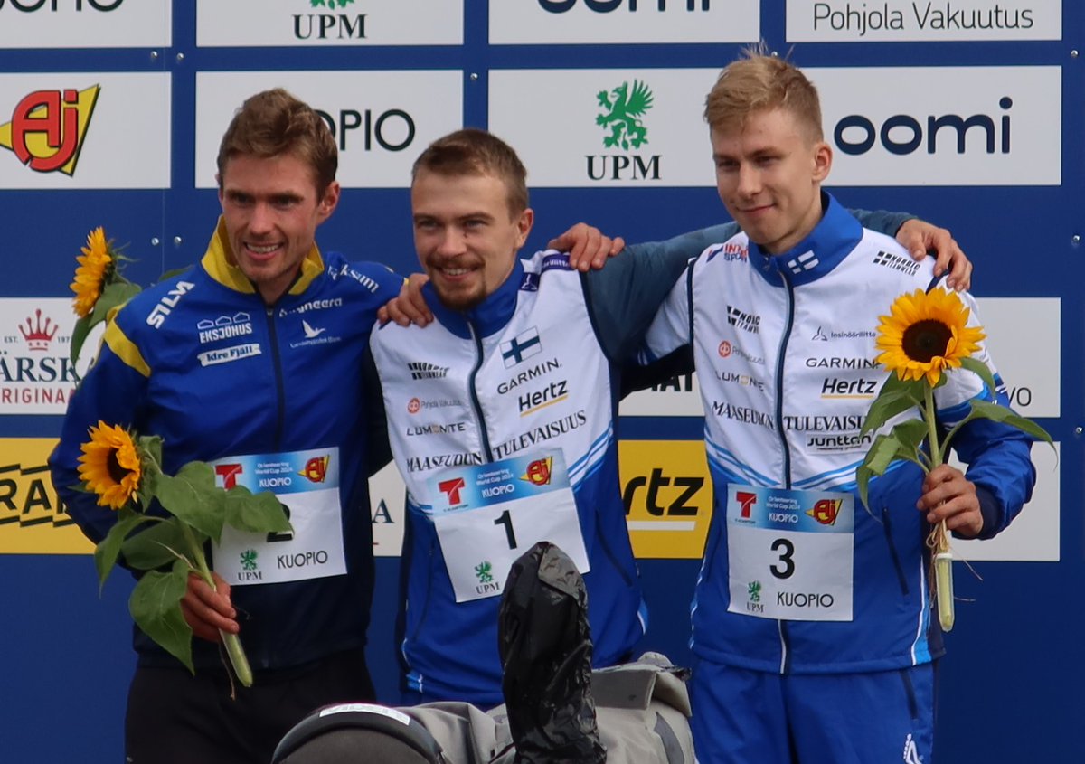 Oli hieno päivä katsella #suunnistus menoa nilsiäläisellä pellolla. 
Kiitos erityisesti <a href="/Mkirmula/">Miika Kirmula</a> ja Eetu feat <a href="/HannuVarkoi/">Hannu Varkoi</a>. Eetun huikea loppuveto nosti näihin kuviin. Miika lähti jo telineistä kuin hauki kaislikosta.