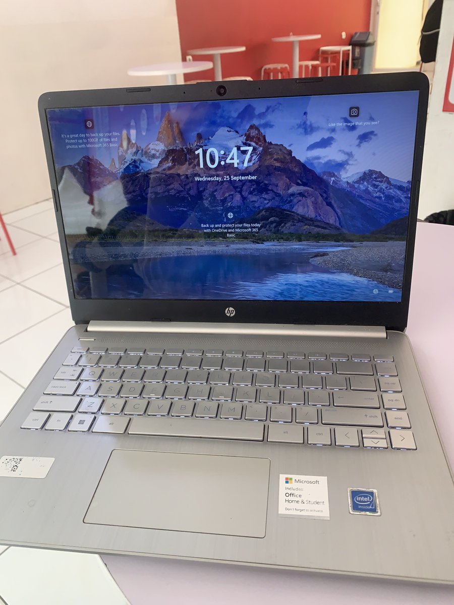 Coffecrushxx's tweet photo. Jual Laptop HP 14s

Spesifikasi : 
• Processor : Intel(R) Celeron(R) NP120 CPU @ 1.10Ghz 
• RAM 4GB
• ROM 237GB SSD
• Windows 11

*Kondisi barang 90% mulus like new
•casan+box
•sudah tersedia apk Microsoft office. Semua software&amp;handware aman. Keyboard, sound dll aman. https://t.co/7ydFD76kLC