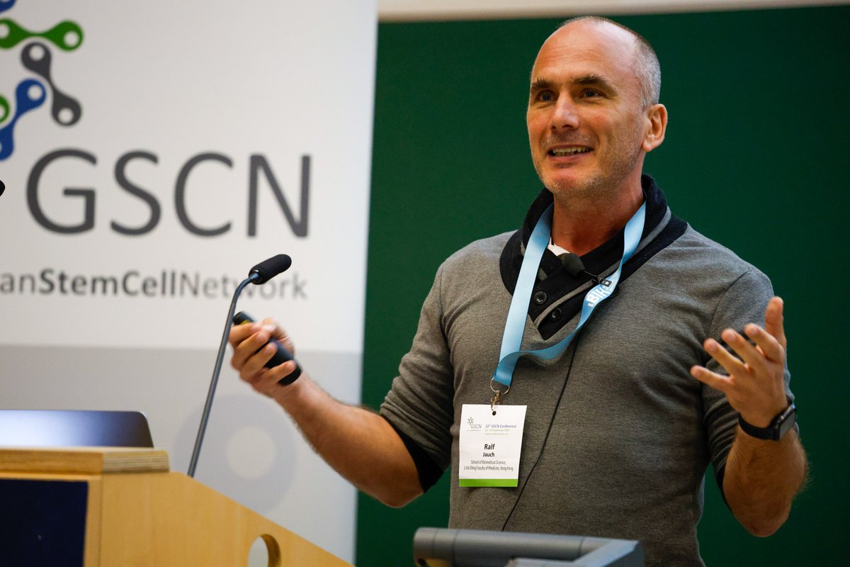 gscn_office's tweet photo. A wonderful day 2 of the #GSCN2024 Conference in @UniJena  with exciting talks, a presidential symposium with Hans-Reimer Rodewald @DKFZ , GSCN awards with @mina_gouti @MDC_Berlin  and @JorgeLazaroF , an intense poster session and a vivid network event. GSCN rocks. @berlinnovation @LeibnizFLI @waskowlab @lickertheiko @embl #stemcells #organoids #stammzellen